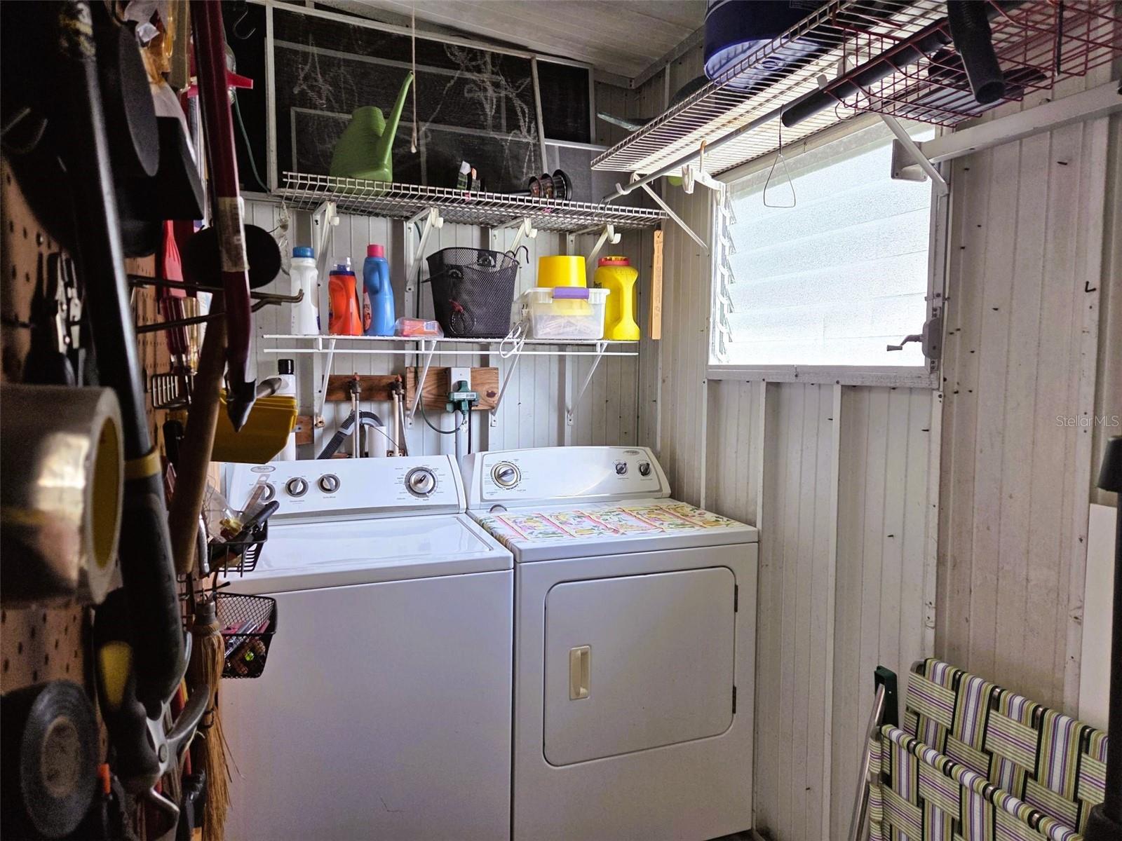 Image 16 of 53 For 3383 Oakwood Boulevard N