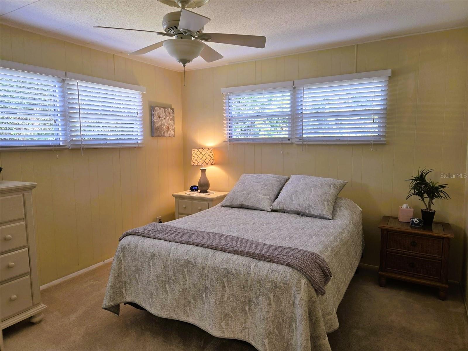 Image 22 of 53 For 3383 Oakwood Boulevard N