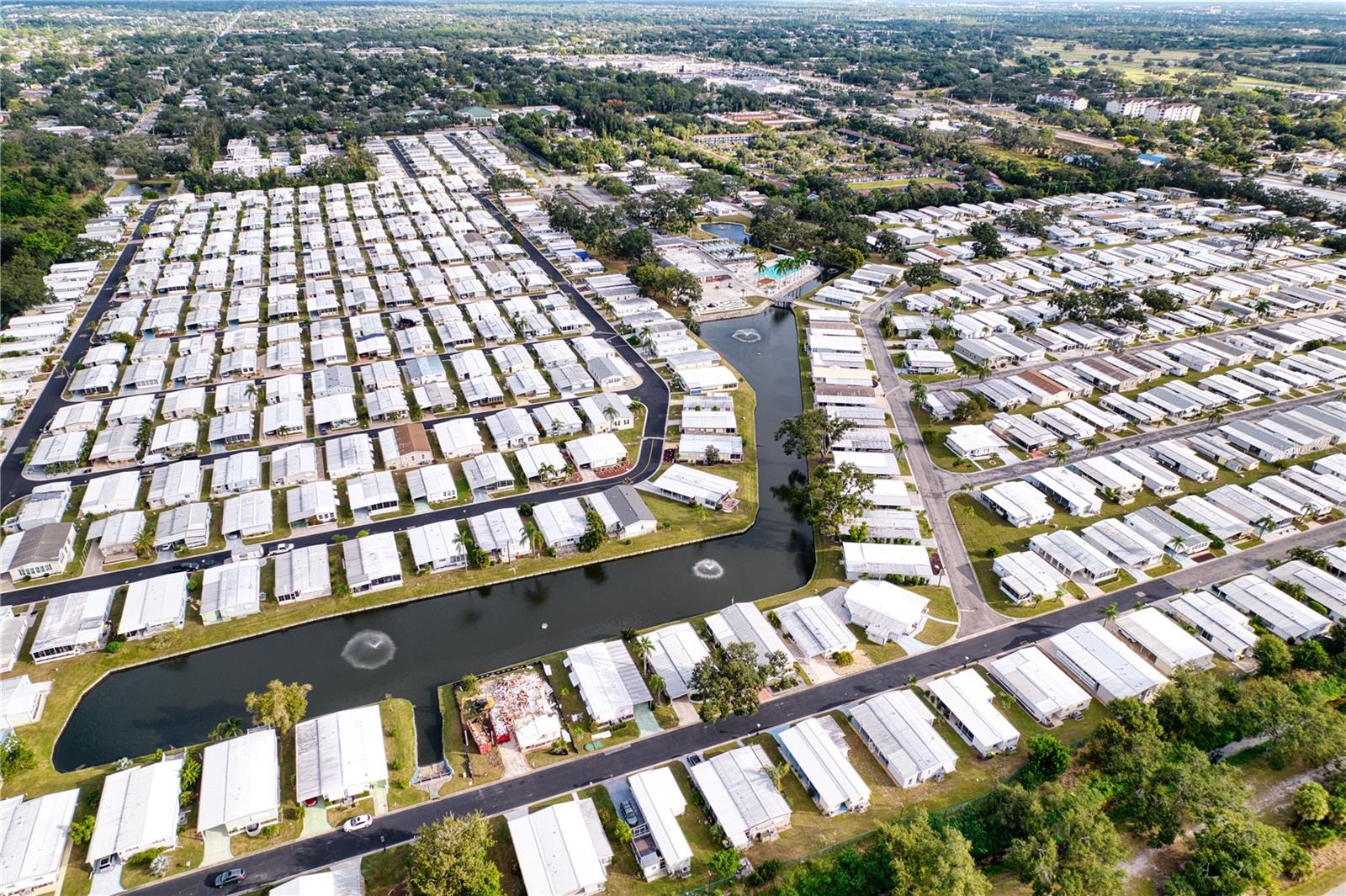 Image 50 of 53 For 3383 Oakwood Boulevard N