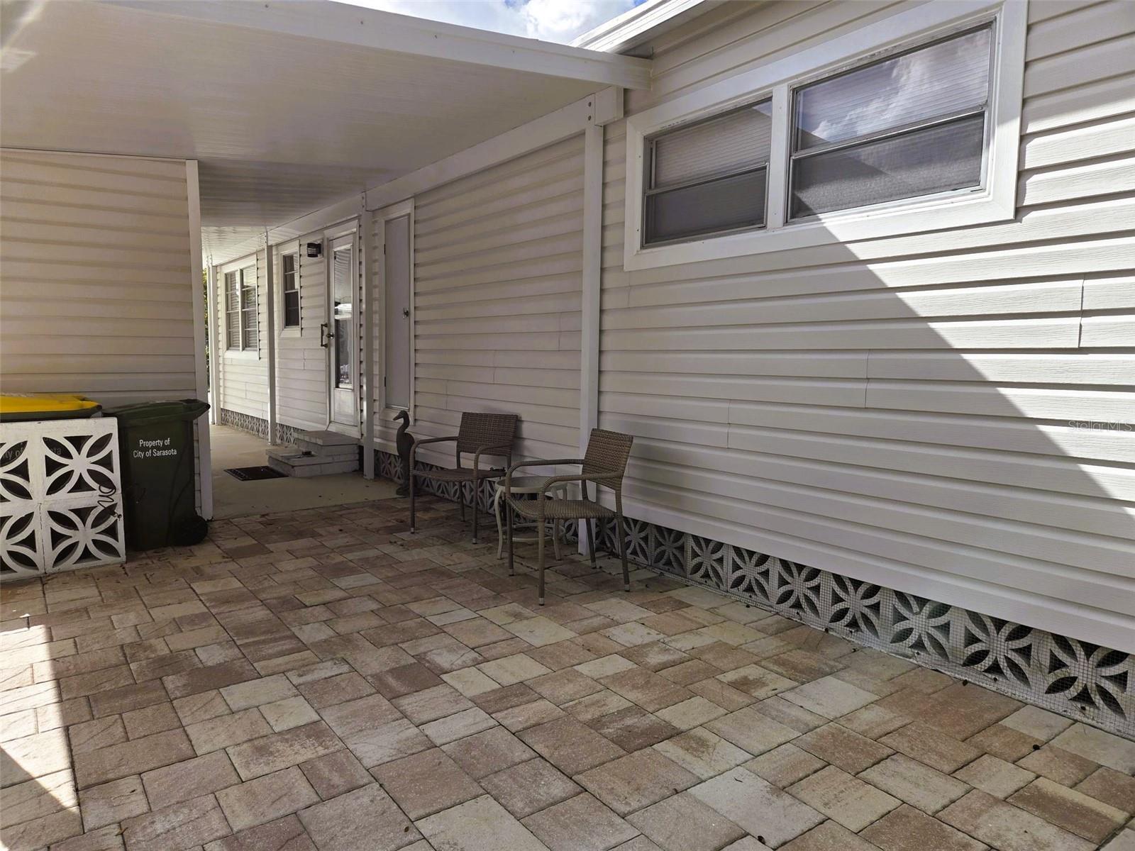 Image 6 of 53 For 3383 Oakwood Boulevard N