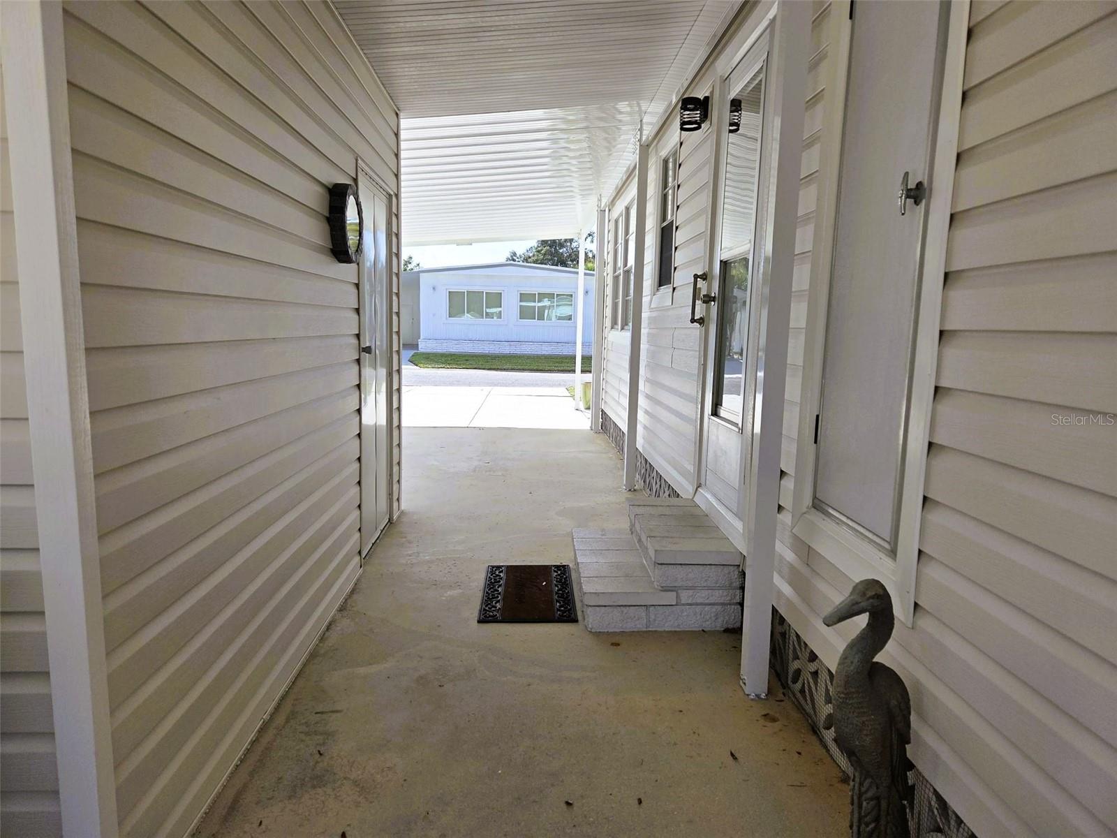 Image 7 of 53 For 3383 Oakwood Boulevard N