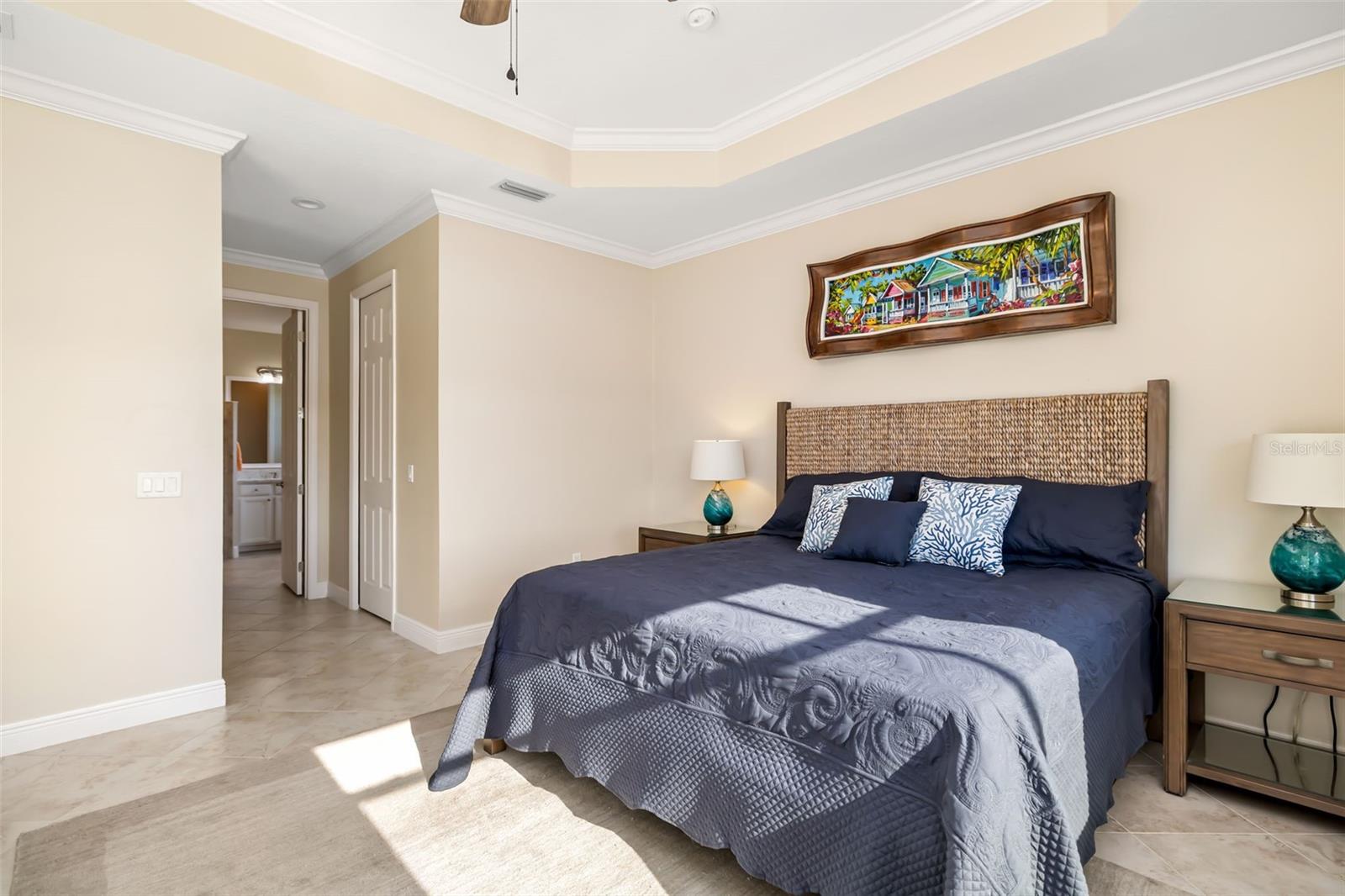 Image 32 of 75 For 436 Chantilly Trail