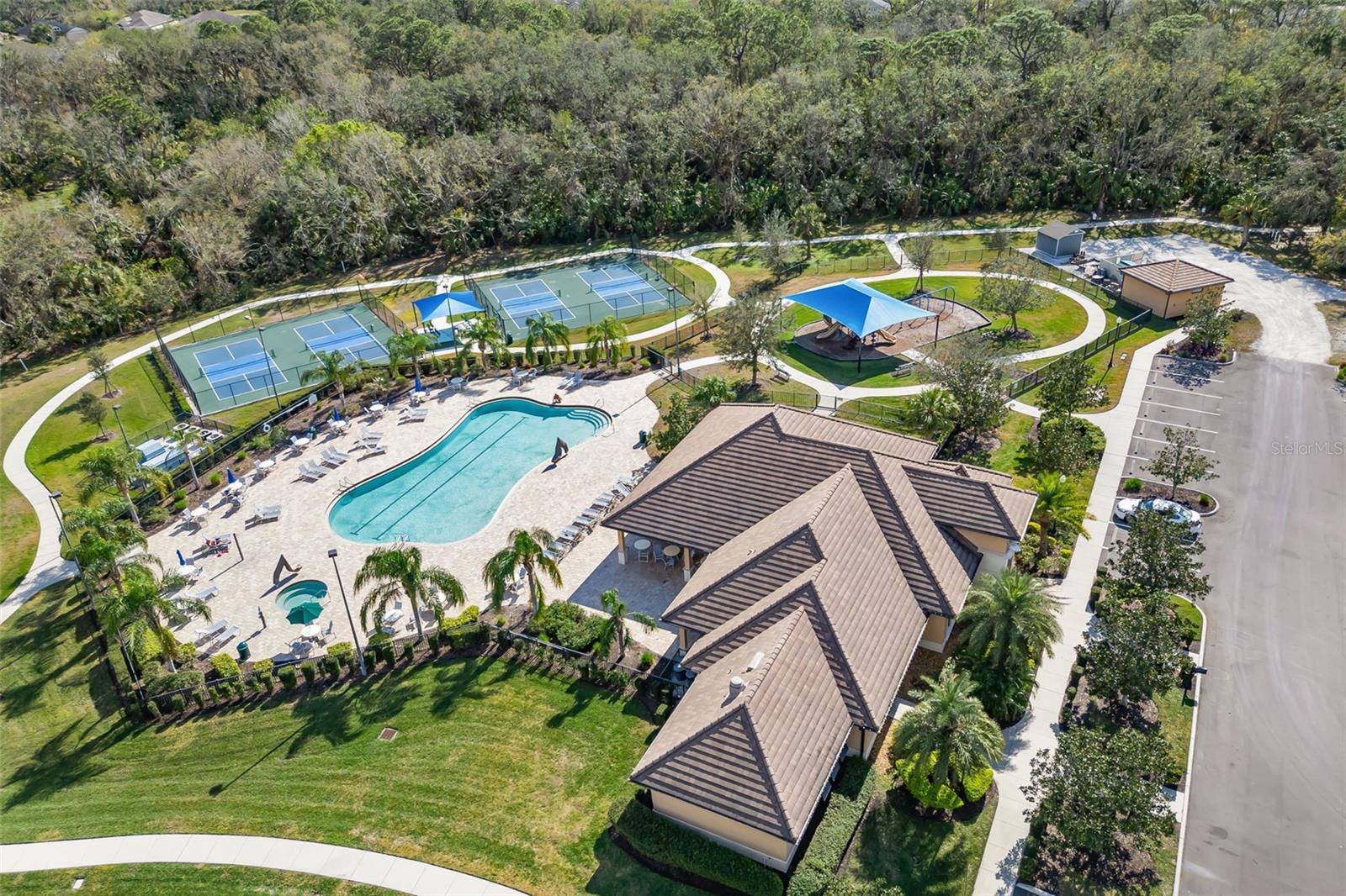 Image 67 of 75 For 436 Chantilly Trail