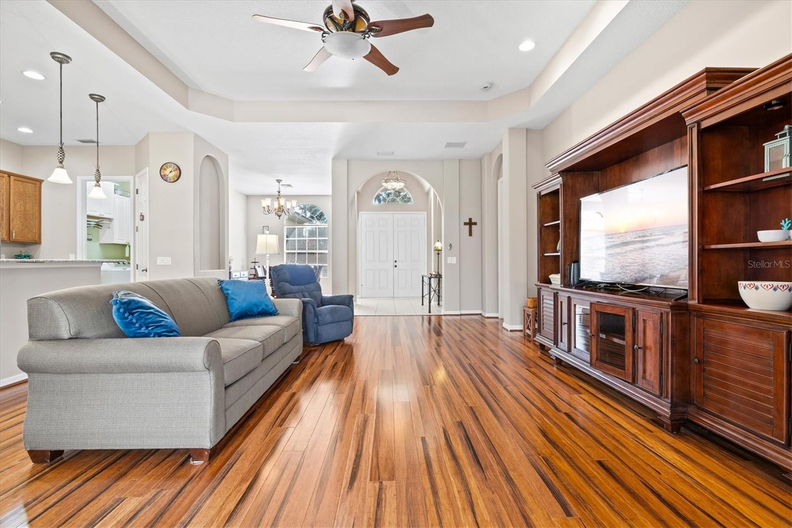 Image 15 of 91 For 14757 2nd Avenue Circle Ne