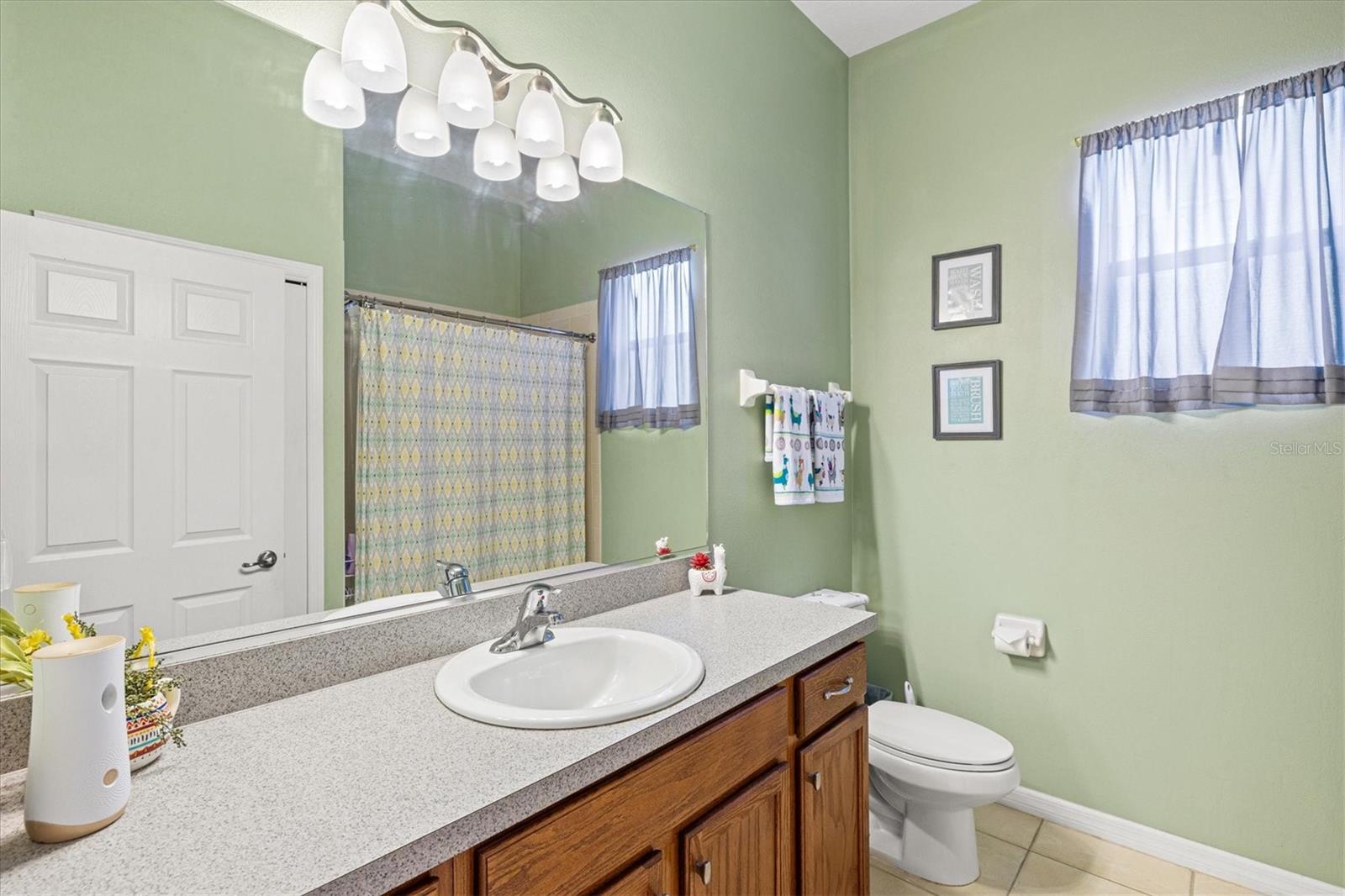 Image 37 of 91 For 14757 2nd Avenue Circle Ne