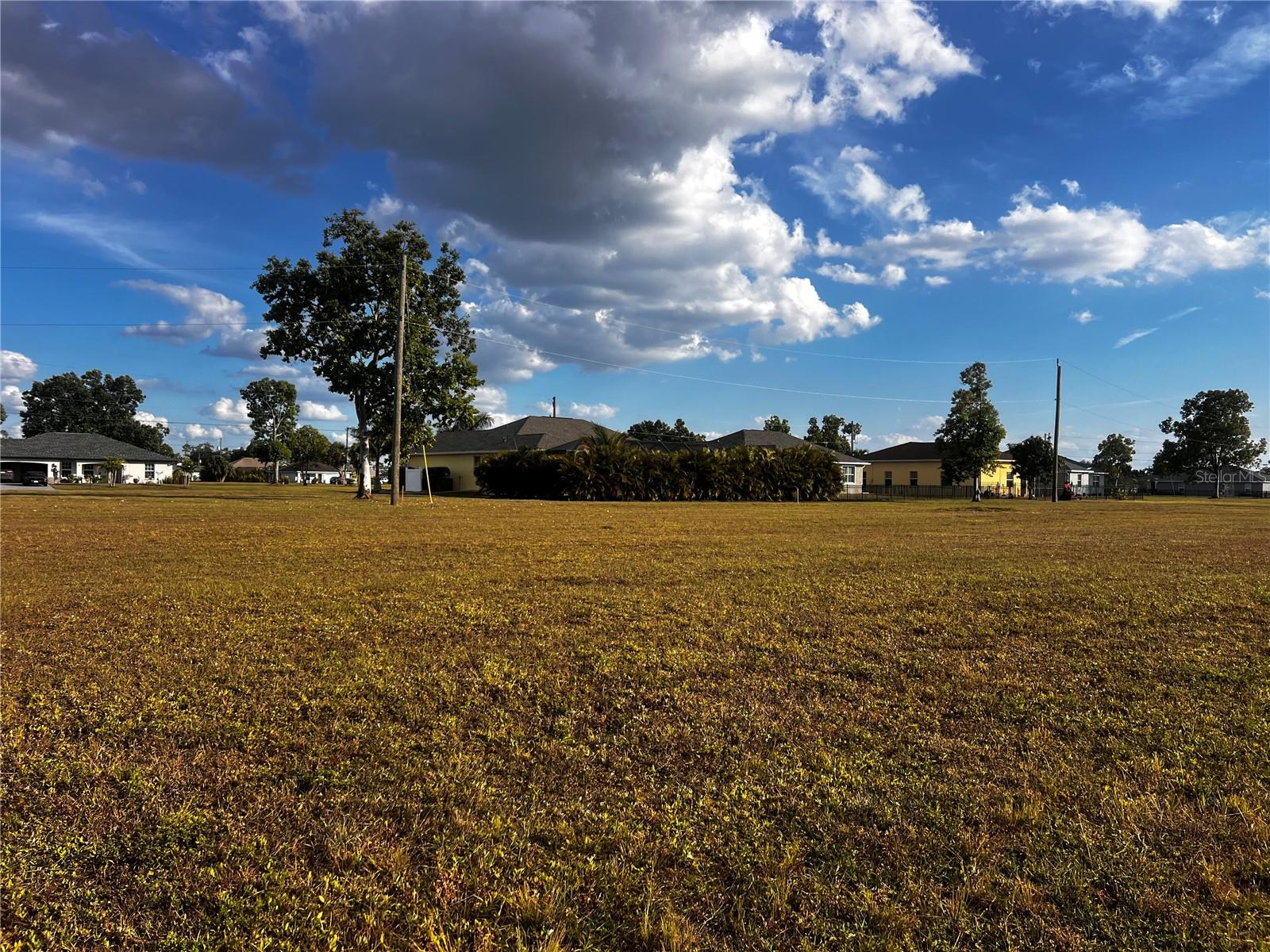 Image 3 of 21 For 25450 & 25458 Islas Drive