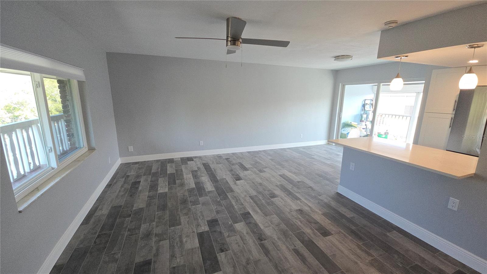 Image 6 of 19 For 3755 School Avenue 42