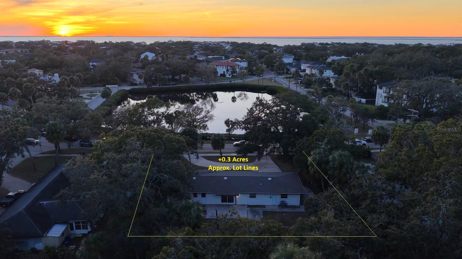 Image 2 of 24 For 2604 West Shore Boulevard