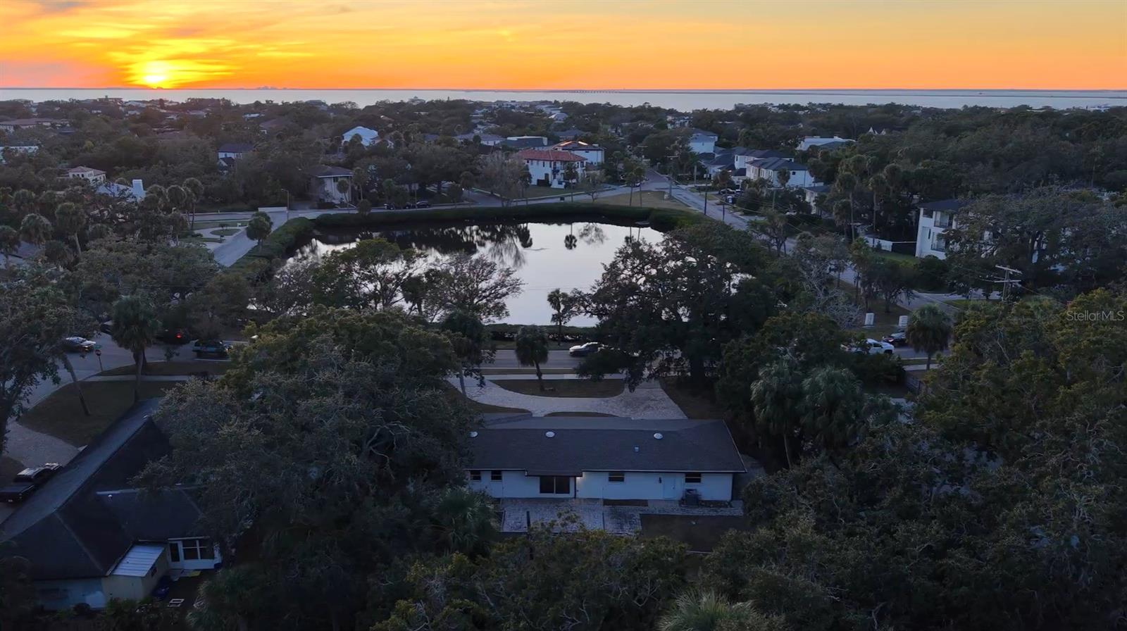 Image 23 of 24 For 2604 West Shore Boulevard