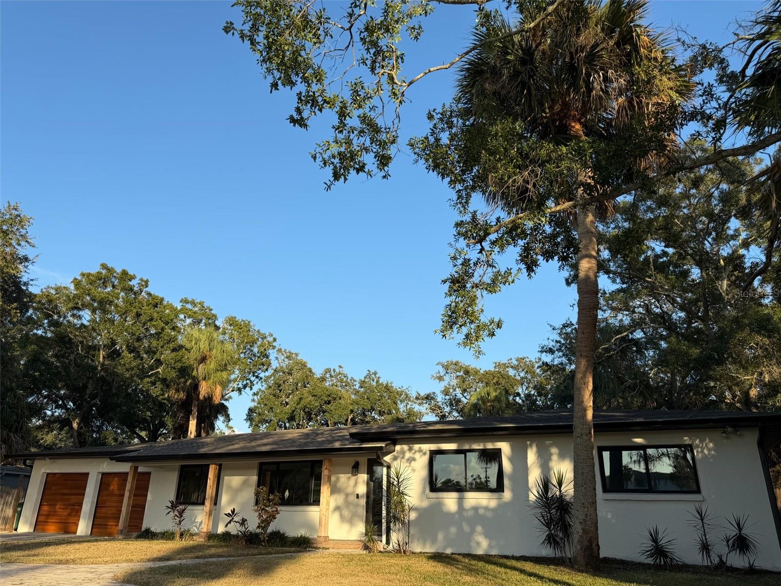 Image 8 of 24 For 2604 West Shore Boulevard