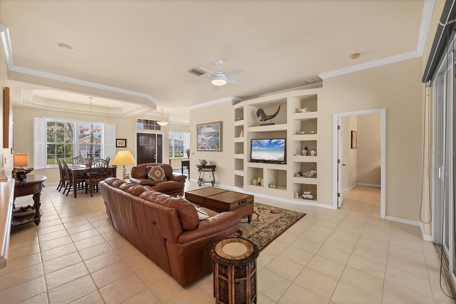 Image 6 of 43 For 5171 55th Street Circle W