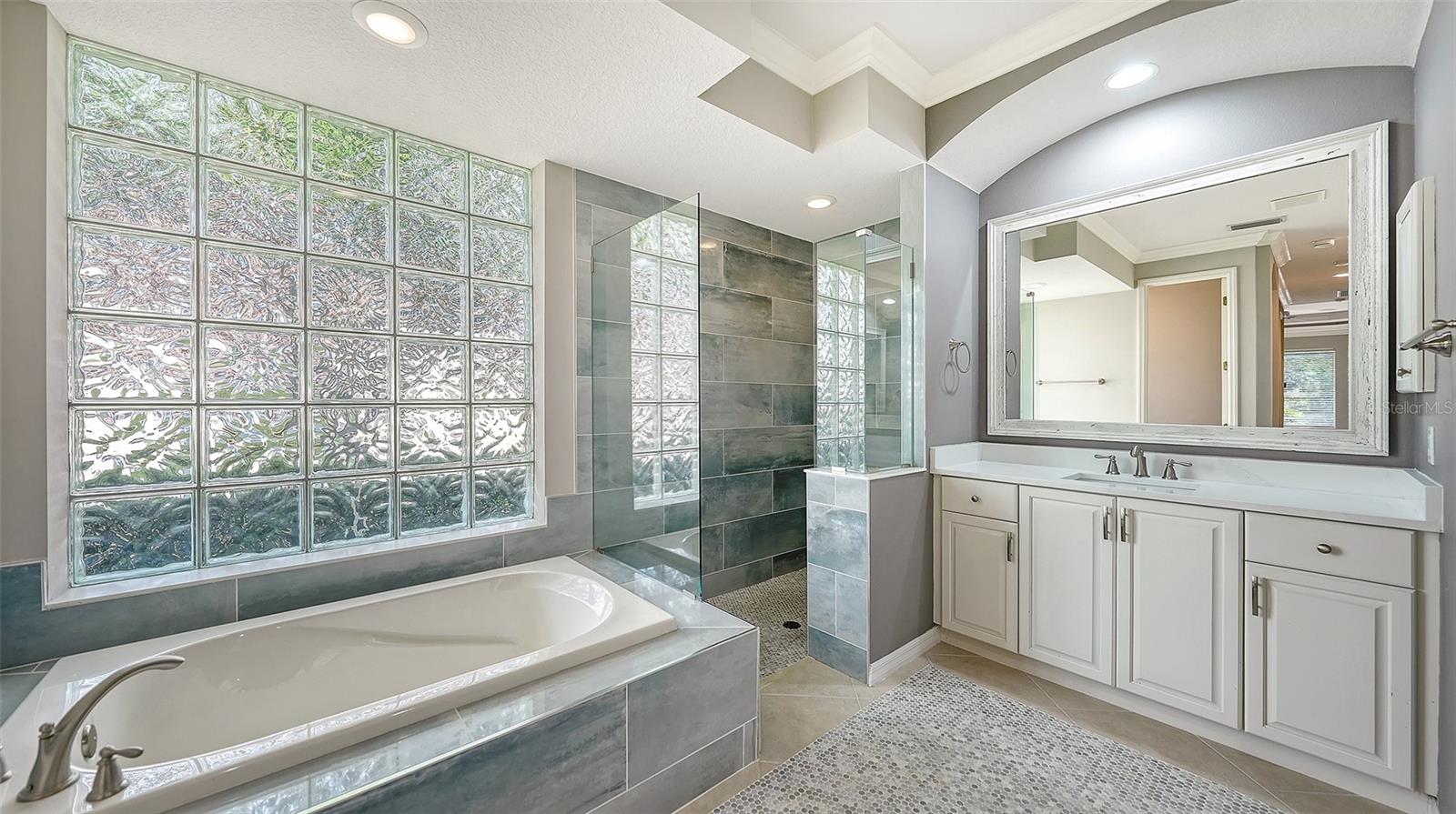 Image 22 of 80 For 12202 Lobelia Terrace