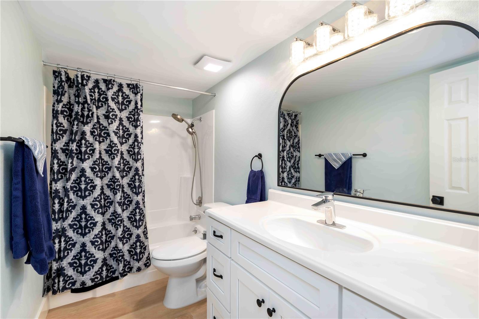 Image 20 of 33 For 4860 Gulf Of Mexico Drive Villa 13