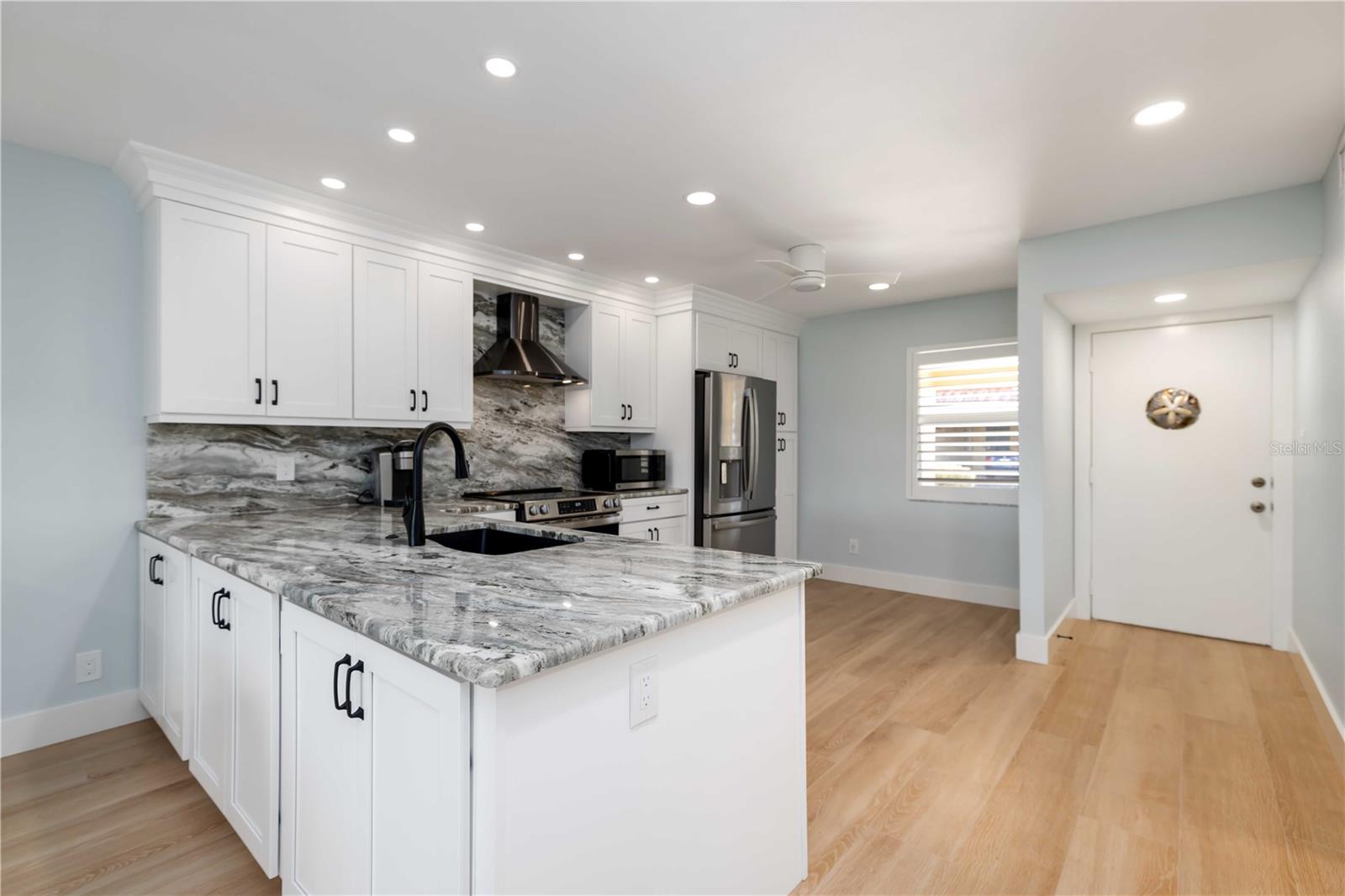 Image 3 of 33 For 4860 Gulf Of Mexico Drive Villa 13