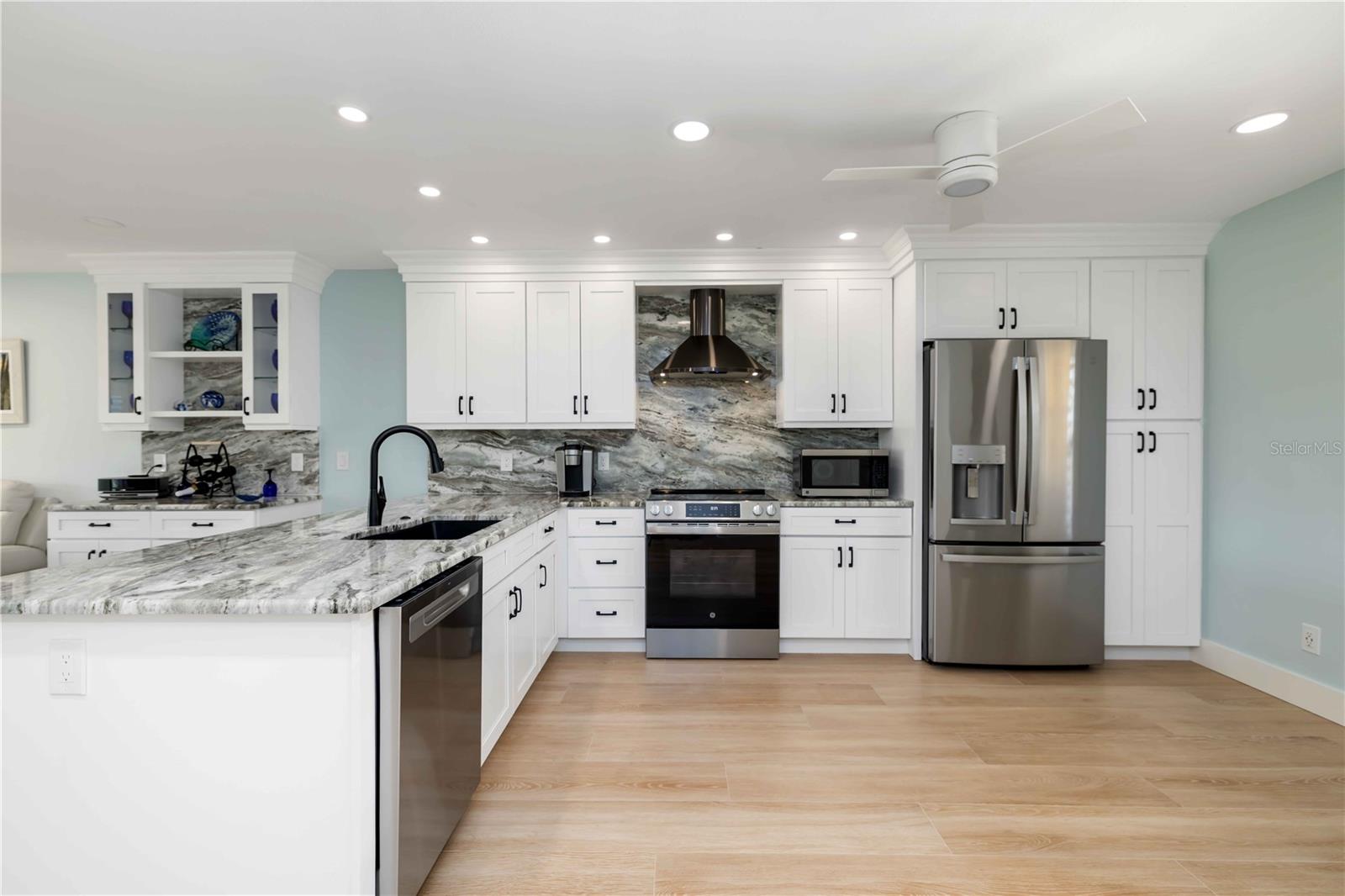 Image 4 of 33 For 4860 Gulf Of Mexico Drive Villa 13