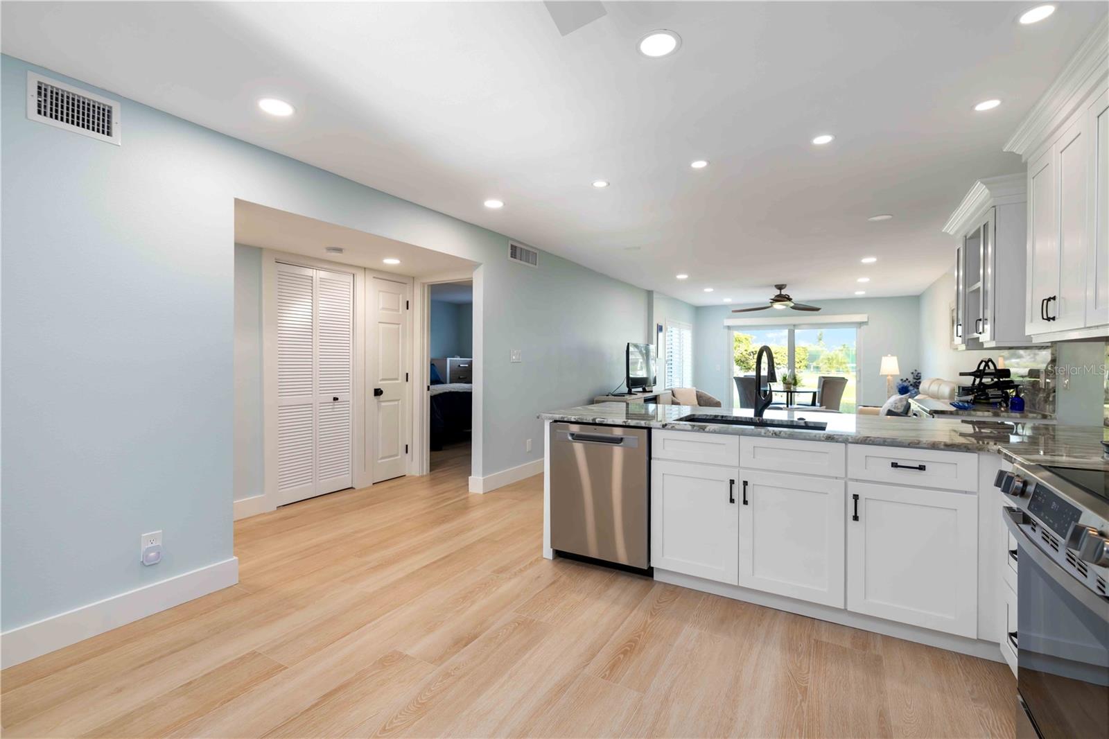 Image 7 of 33 For 4860 Gulf Of Mexico Drive Villa 13