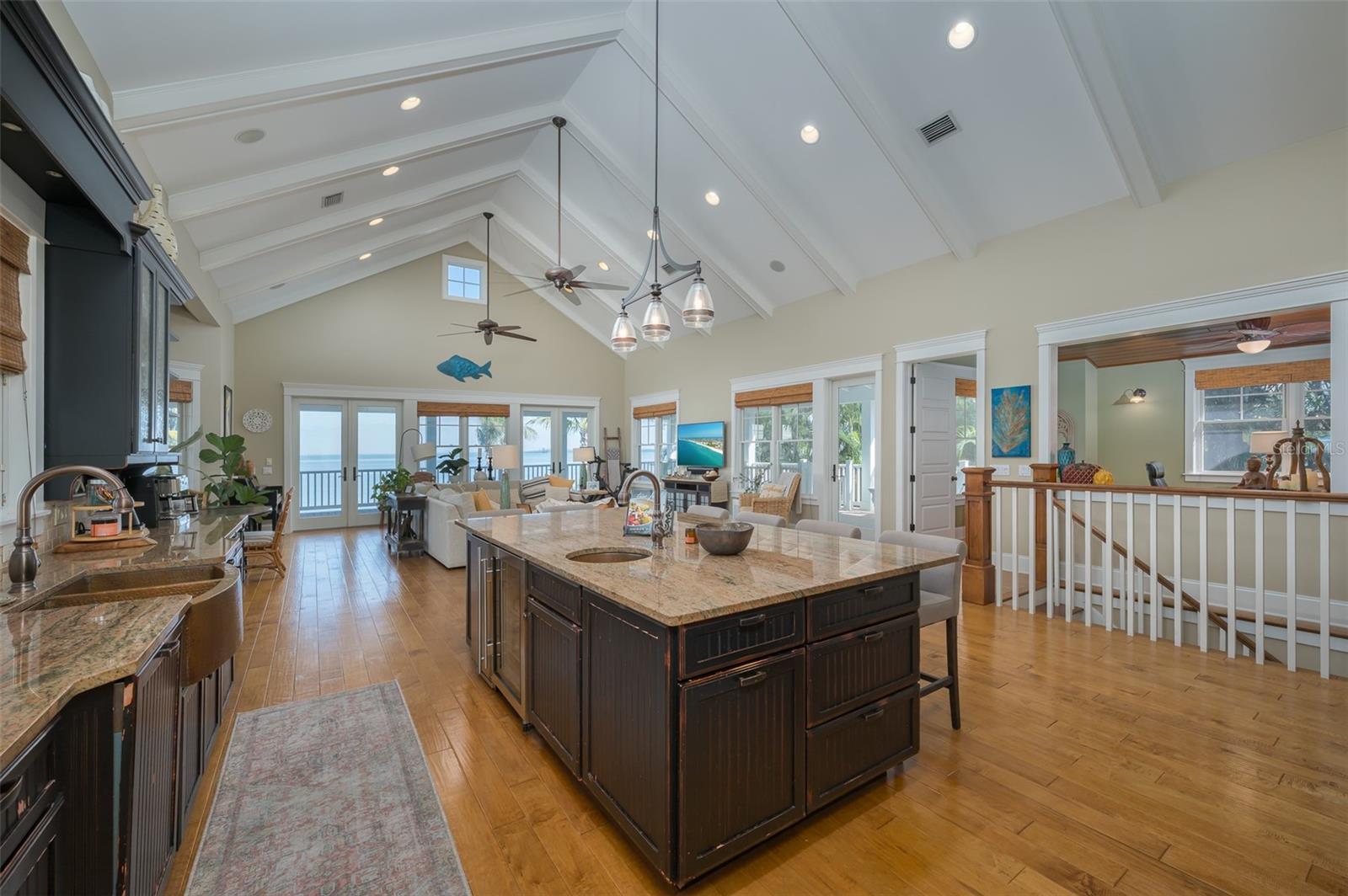 Image 30 of 99 For 526 56th Street