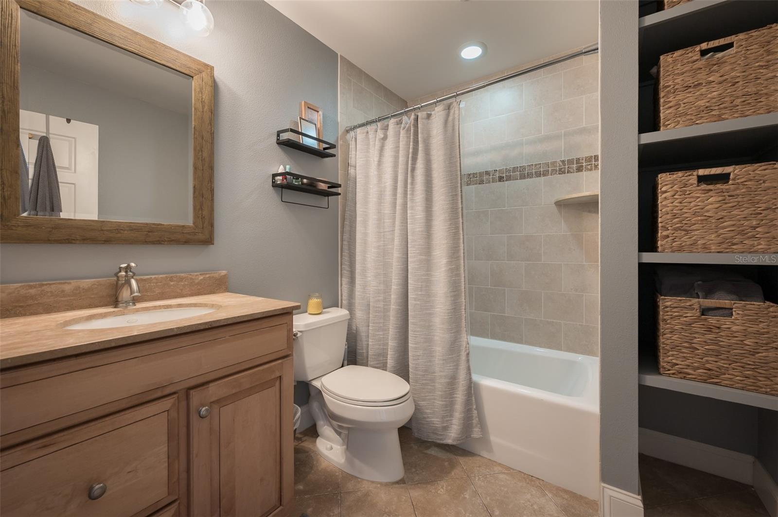 Image 49 of 99 For 526 56th Street