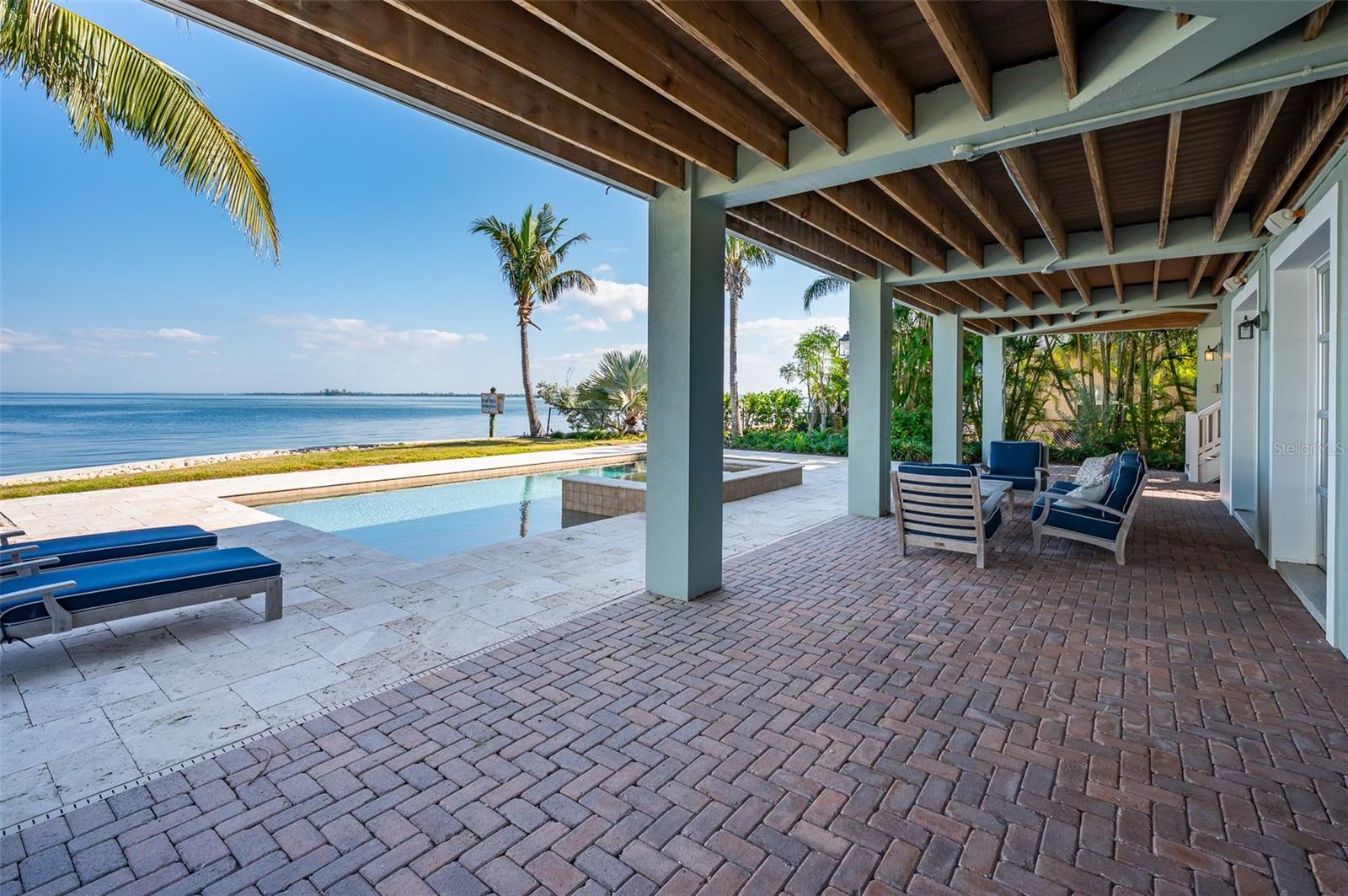 Image 62 of 99 For 526 56th Street