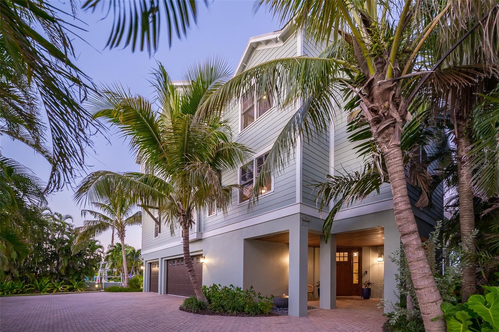 Image 82 of 99 For 526 56th Street