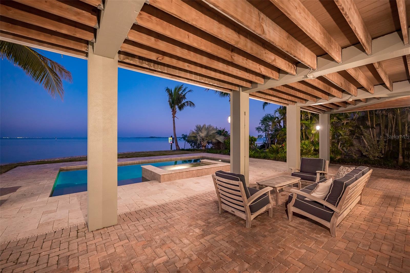 Image 88 of 99 For 526 56th Street