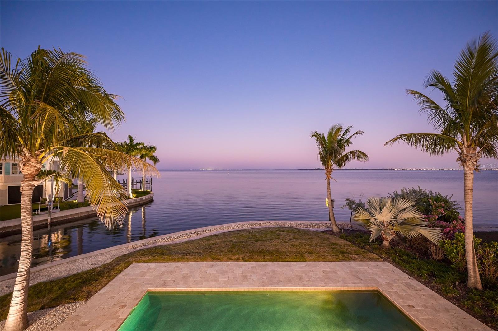 Image 93 of 99 For 526 56th Street