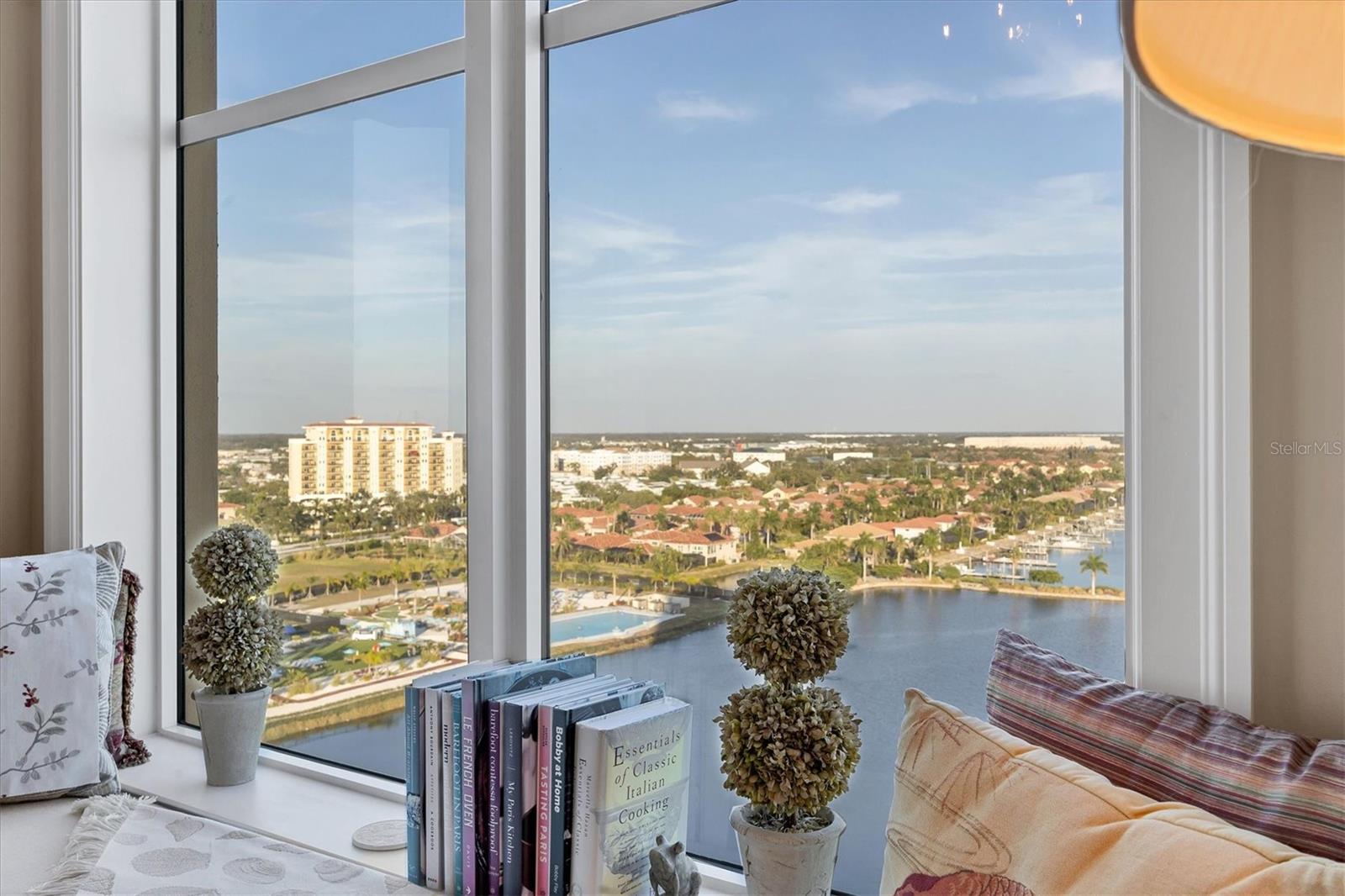 Image 18 of 57 For 140 Riviera Dunes Way 1001