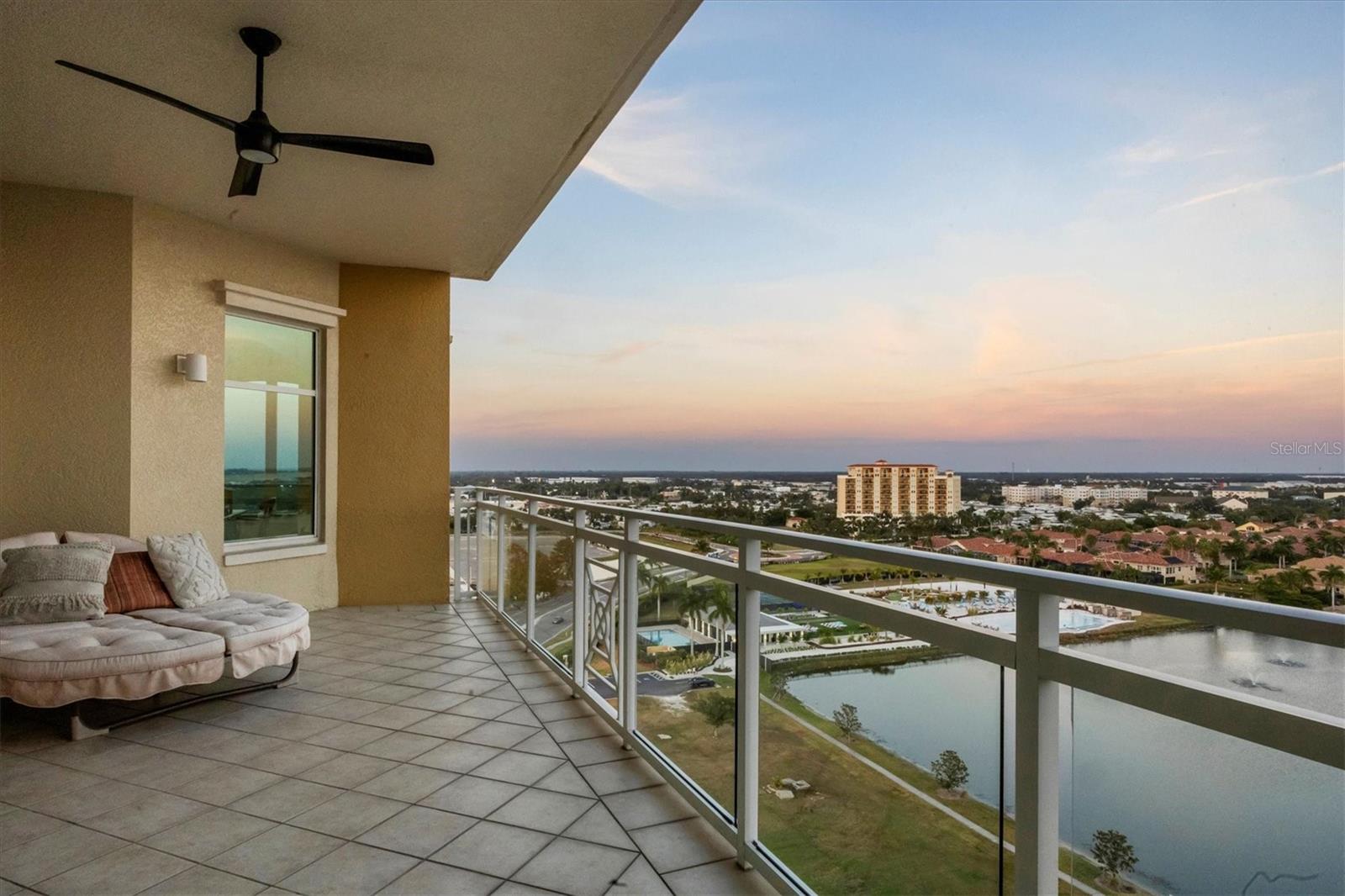 Image 30 of 57 For 140 Riviera Dunes Way 1001