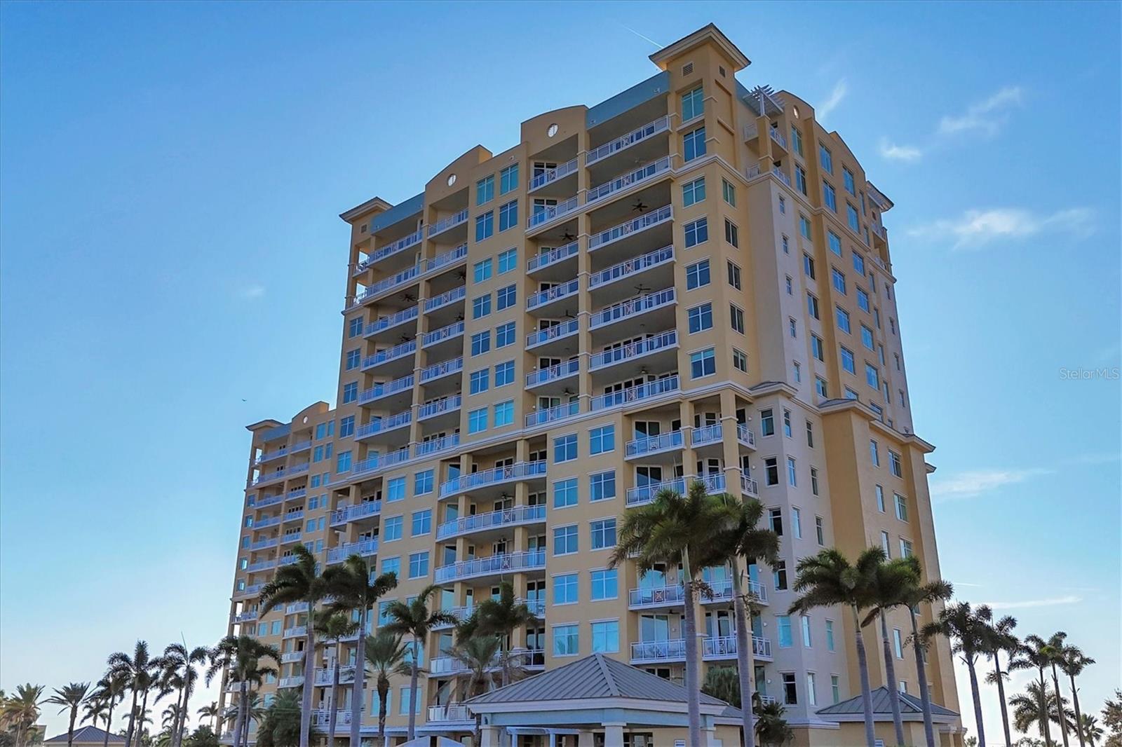 Image 32 of 57 For 140 Riviera Dunes Way 1001