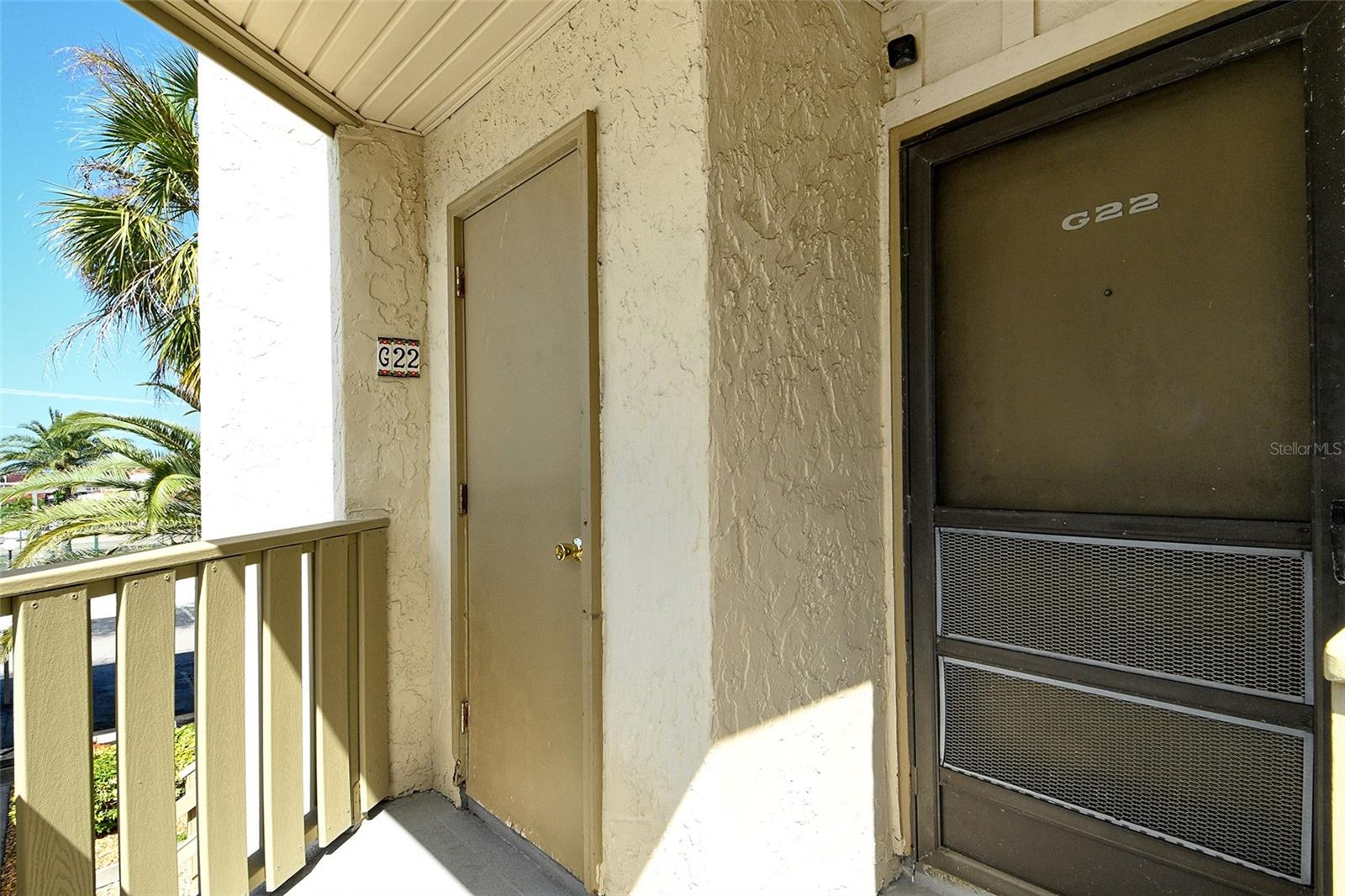 Image 3 of 53 For 6157 Midnight Pass Road G22