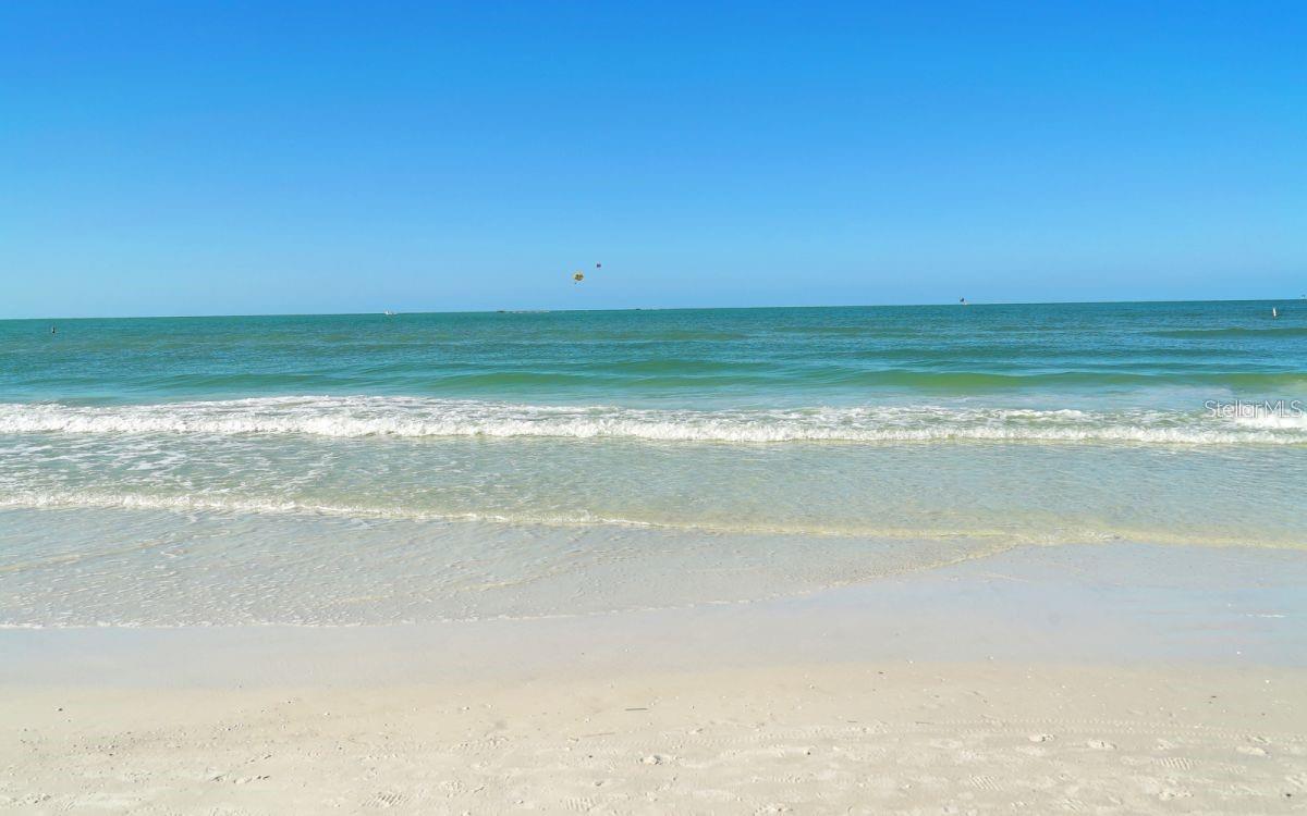 Image 46 of 53 For 6157 Midnight Pass Road G22