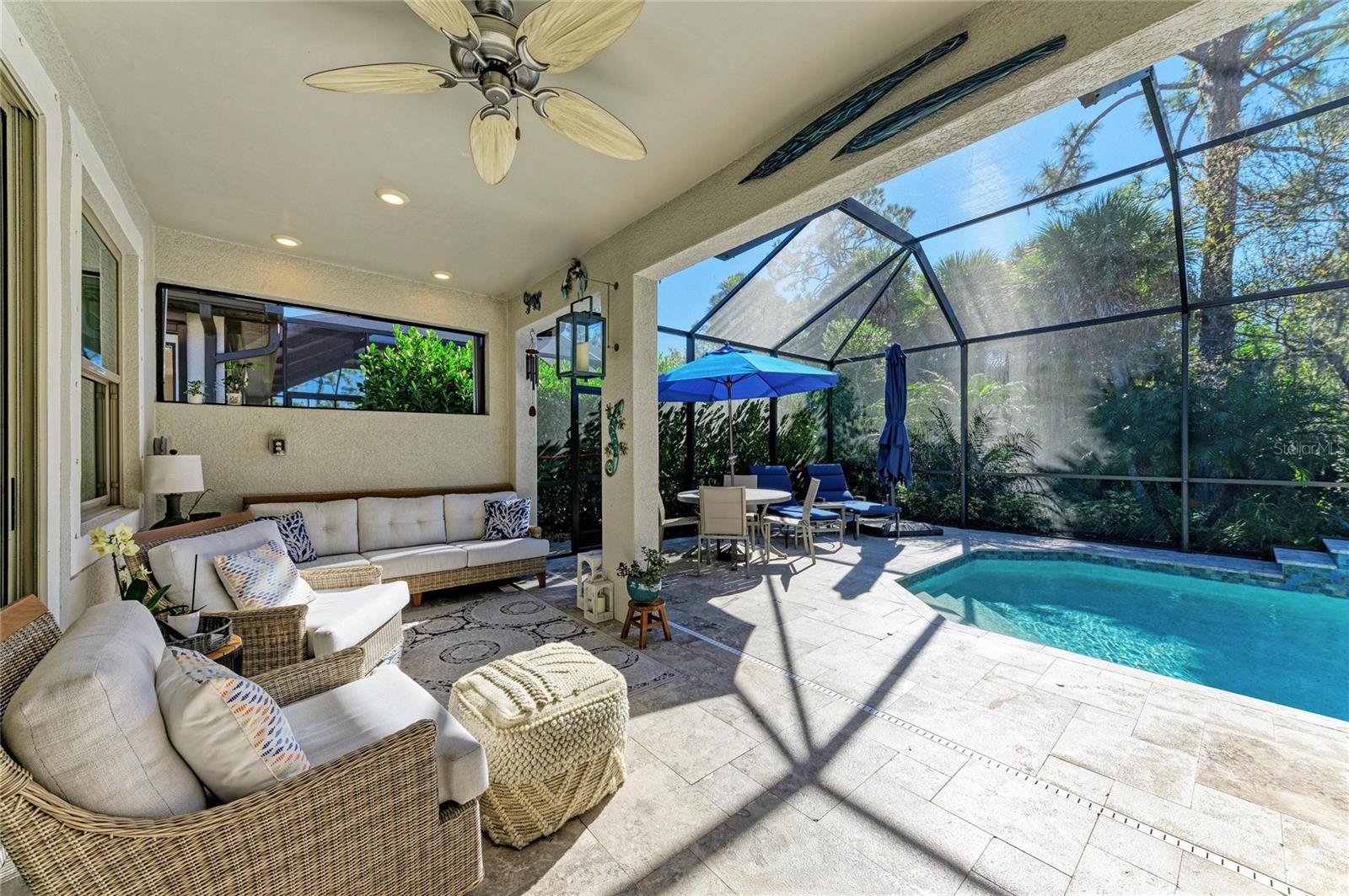 Image 29 of 91 For 364 Toscavilla Boulevard