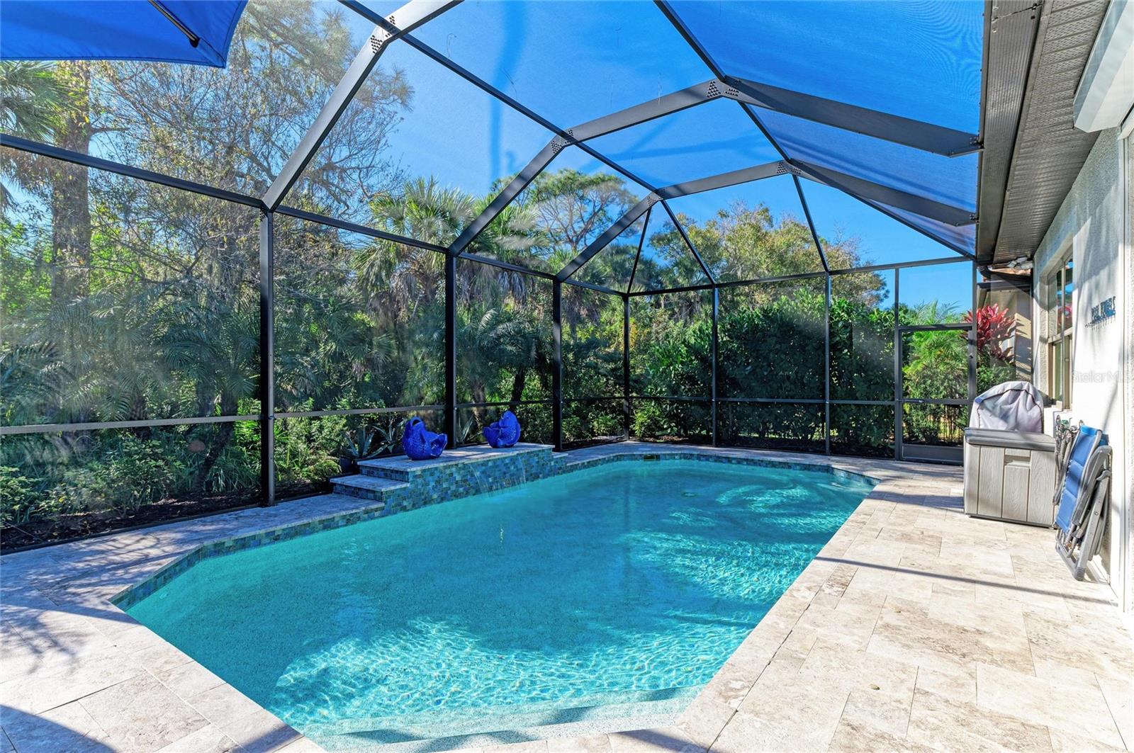 Image 33 of 91 For 364 Toscavilla Boulevard