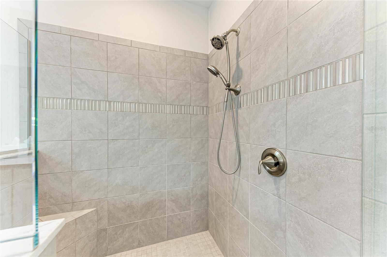 Image 42 of 91 For 364 Toscavilla Boulevard