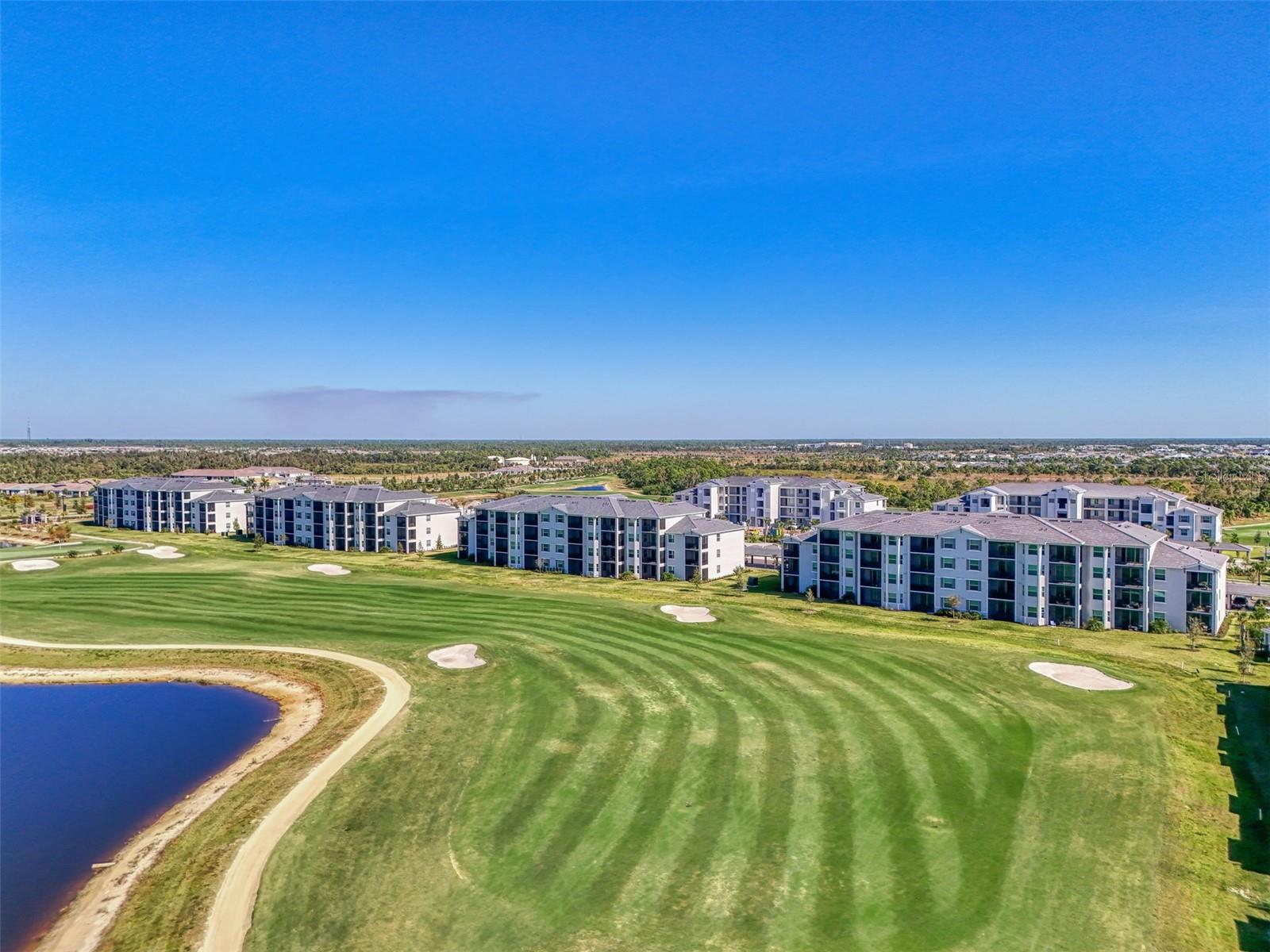 Image 30 of 33 For 17565 Opal Sand Drive #401