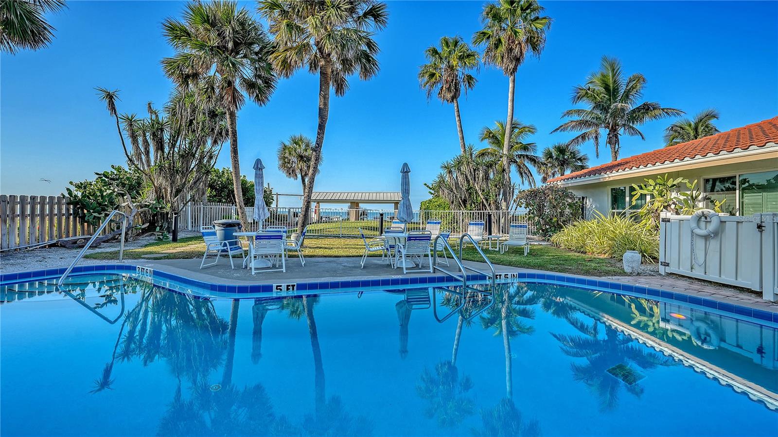 Image 23 of 30 For 4235 Gulf Of Mexico Drive T101