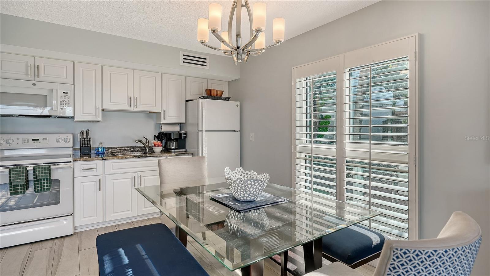 Image 9 of 30 For 4235 Gulf Of Mexico Drive T101