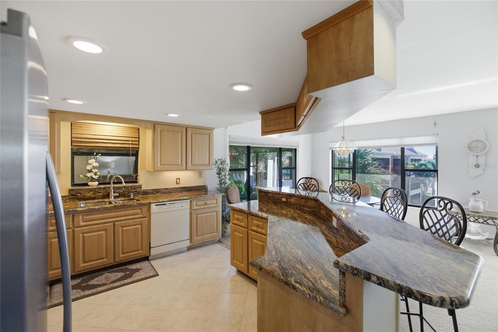 Image 3 of 49 For 3255 Sugarloaf Key Road 31c