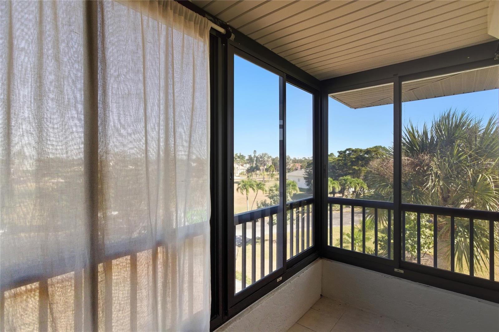 Image 31 of 49 For 3255 Sugarloaf Key Road 31c