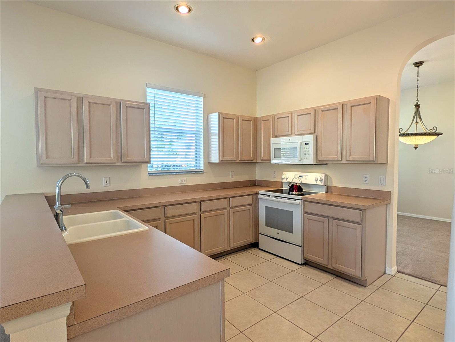 Image 10 of 30 For 4240 Hearthstone Drive