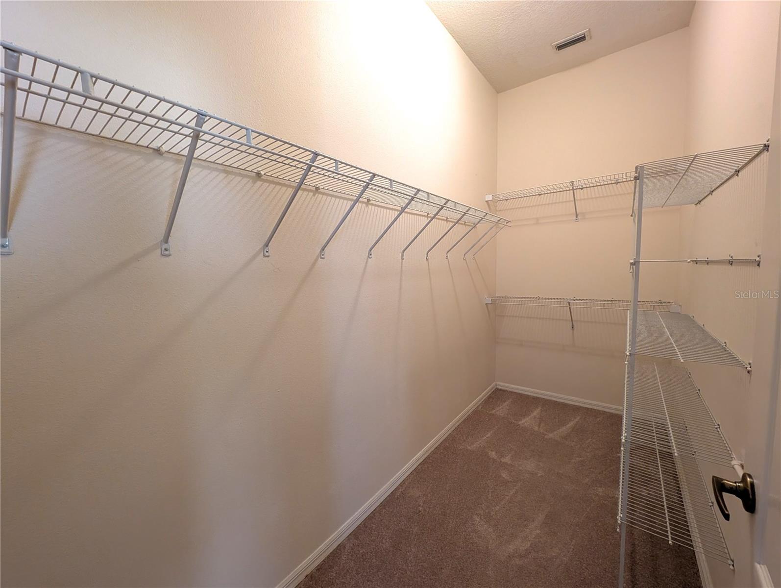 Image 19 of 30 For 4240 Hearthstone Drive