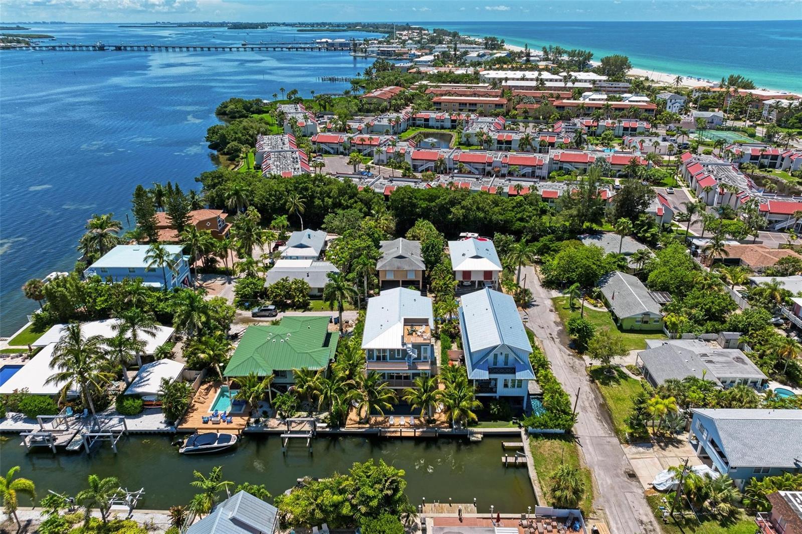 Image 63 of 91 For 403 20th Place N