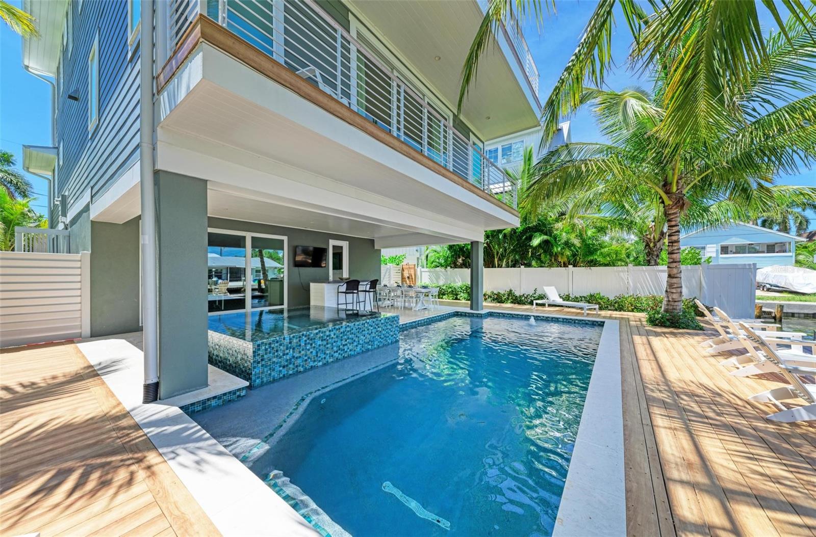 Image 74 of 91 For 403 20th Place N