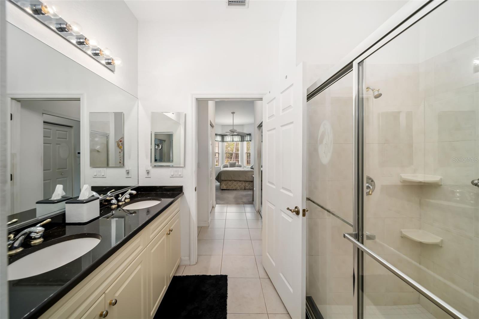 Image 18 of 62 For 804 Triano Circle 804