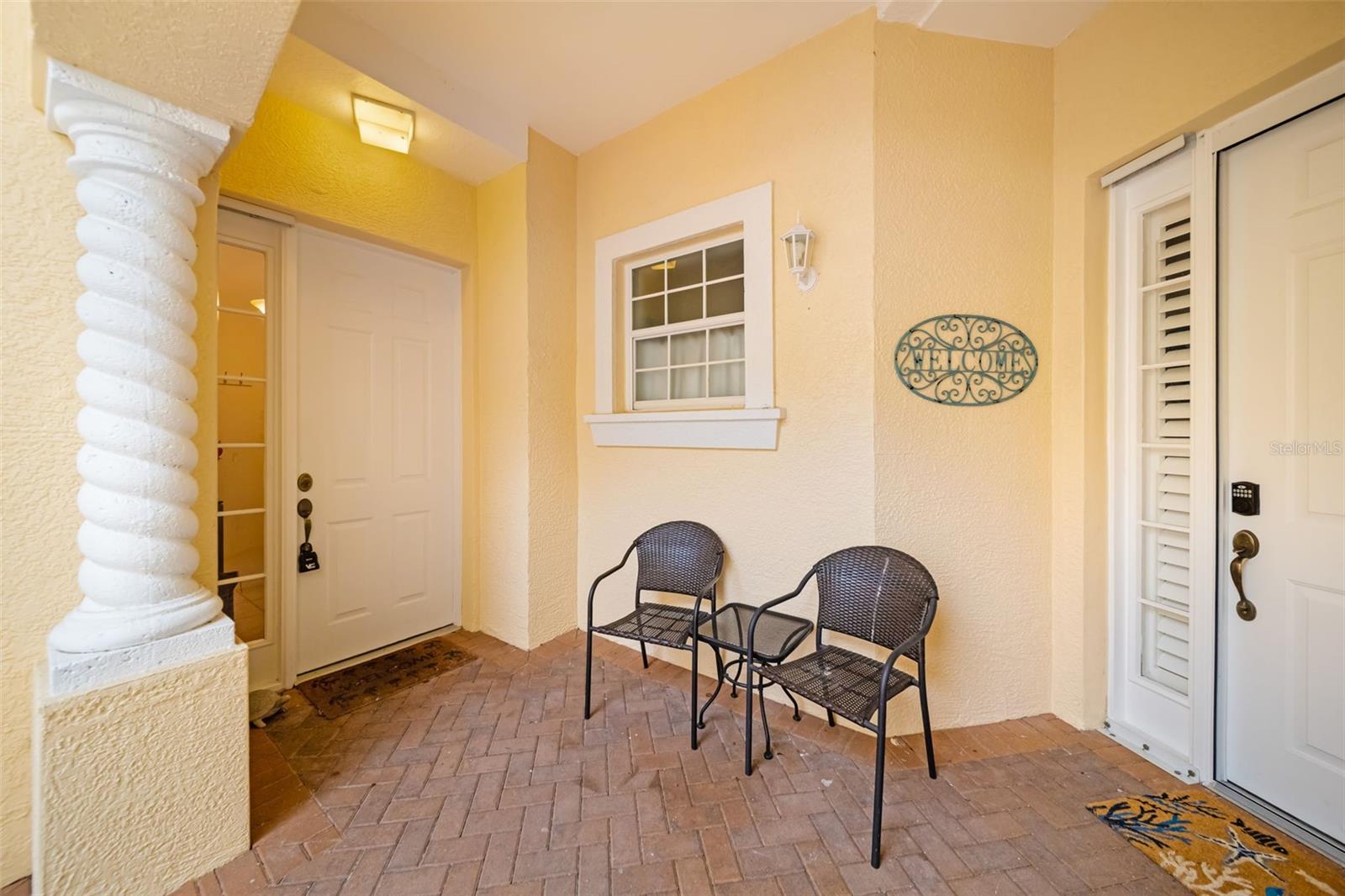 Image 27 of 62 For 804 Triano Circle 804