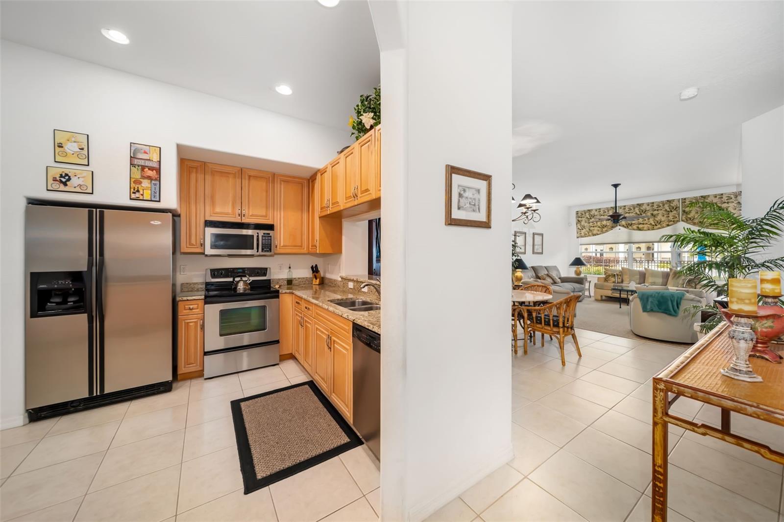 Image 9 of 62 For 804 Triano Circle 804