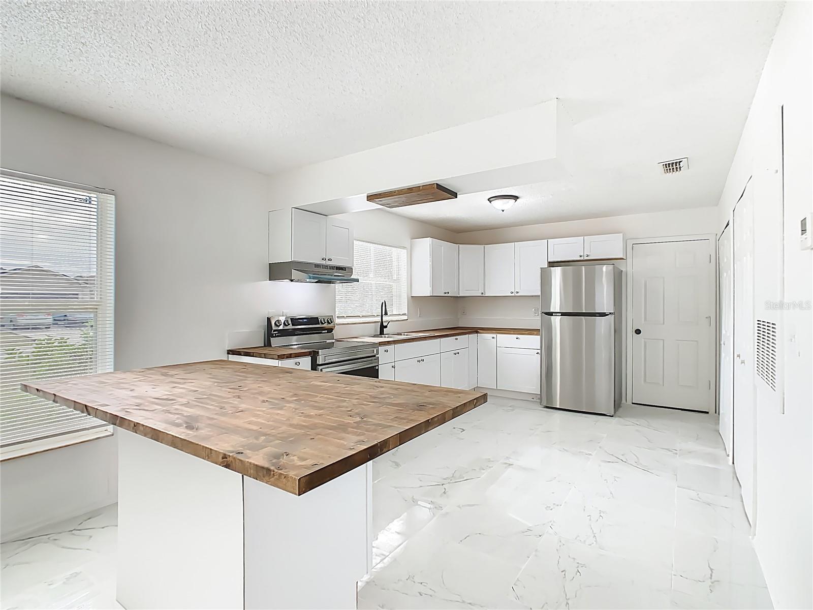 Image 15 of 44 For 311 Drum Court