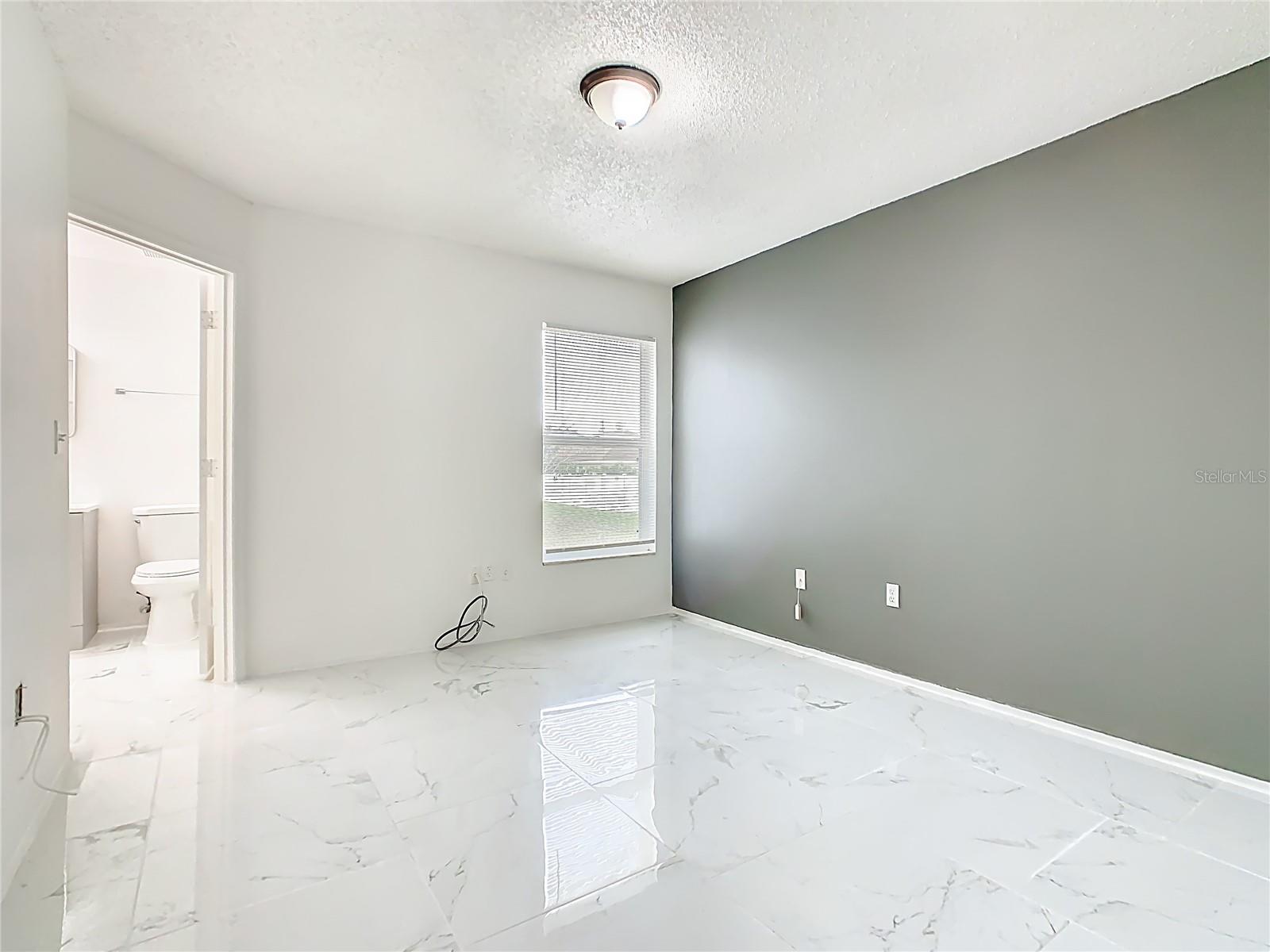 Image 25 of 44 For 311 Drum Court