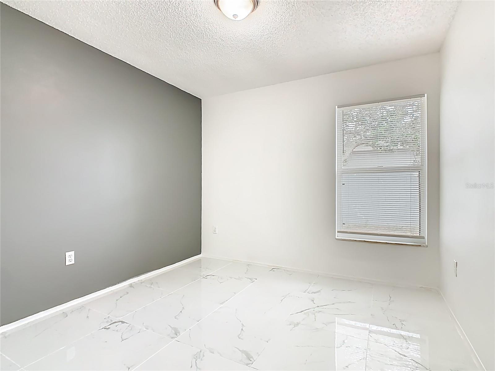 Image 36 of 44 For 311 Drum Court