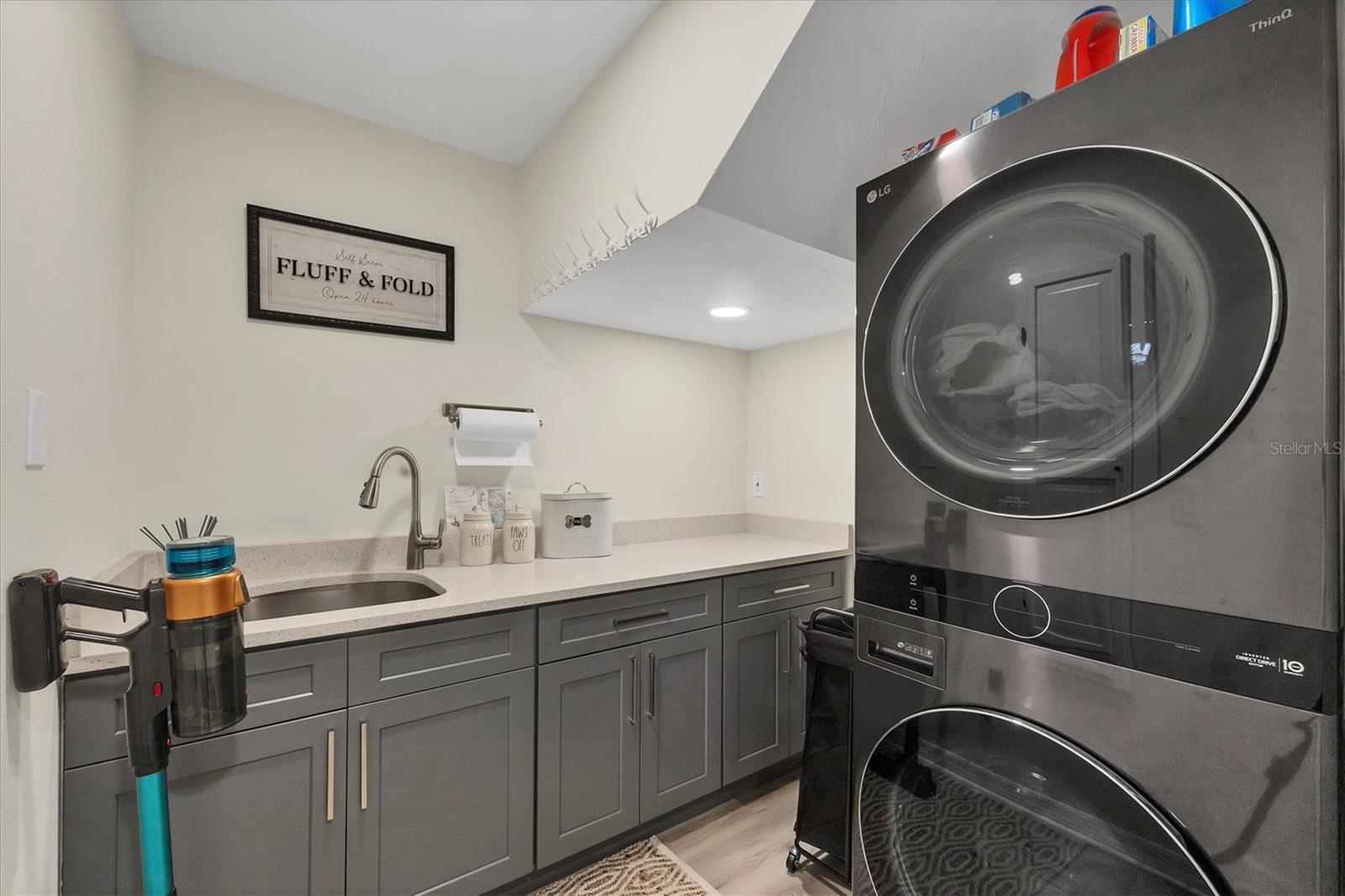 Image 39 of 65 For 1719 Starling Drive 1719